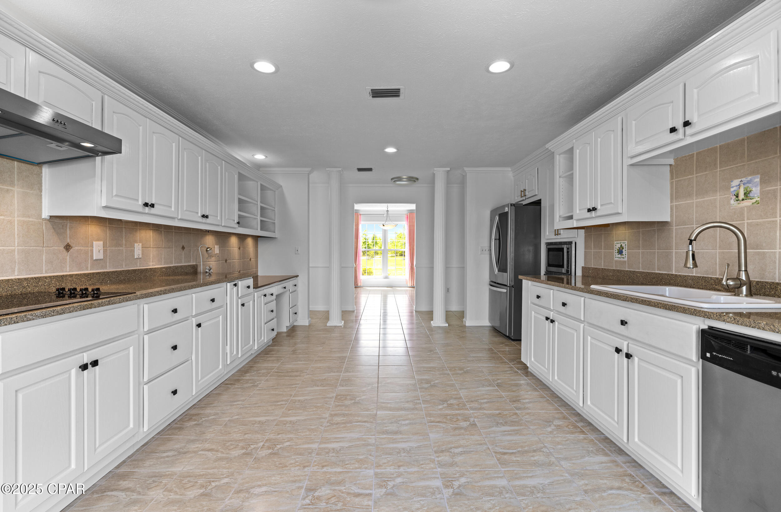 4311 De Len Drive, Panama City, Florida image 33
