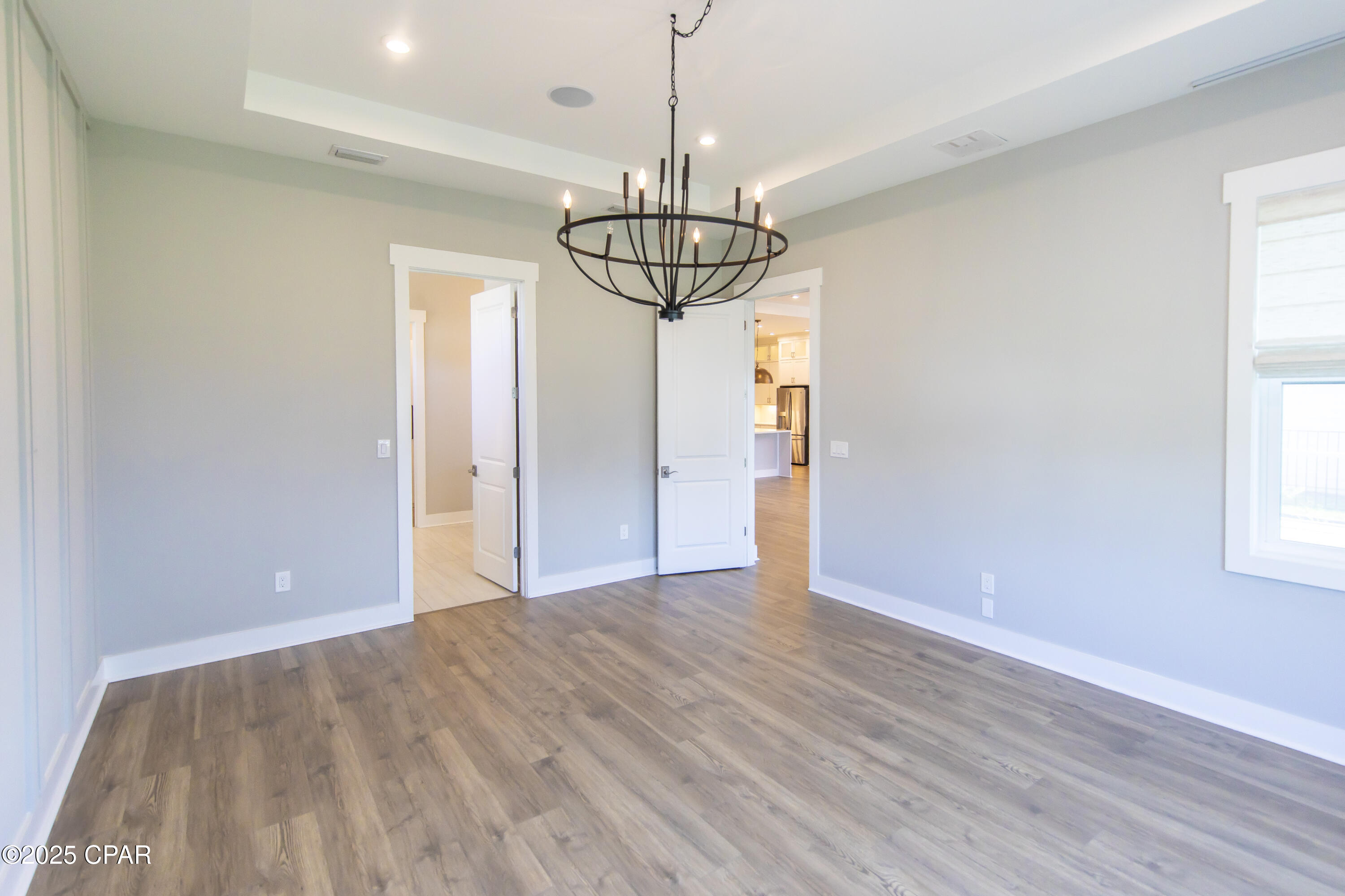 Listing photo id 12 for 131 Lafayette Road