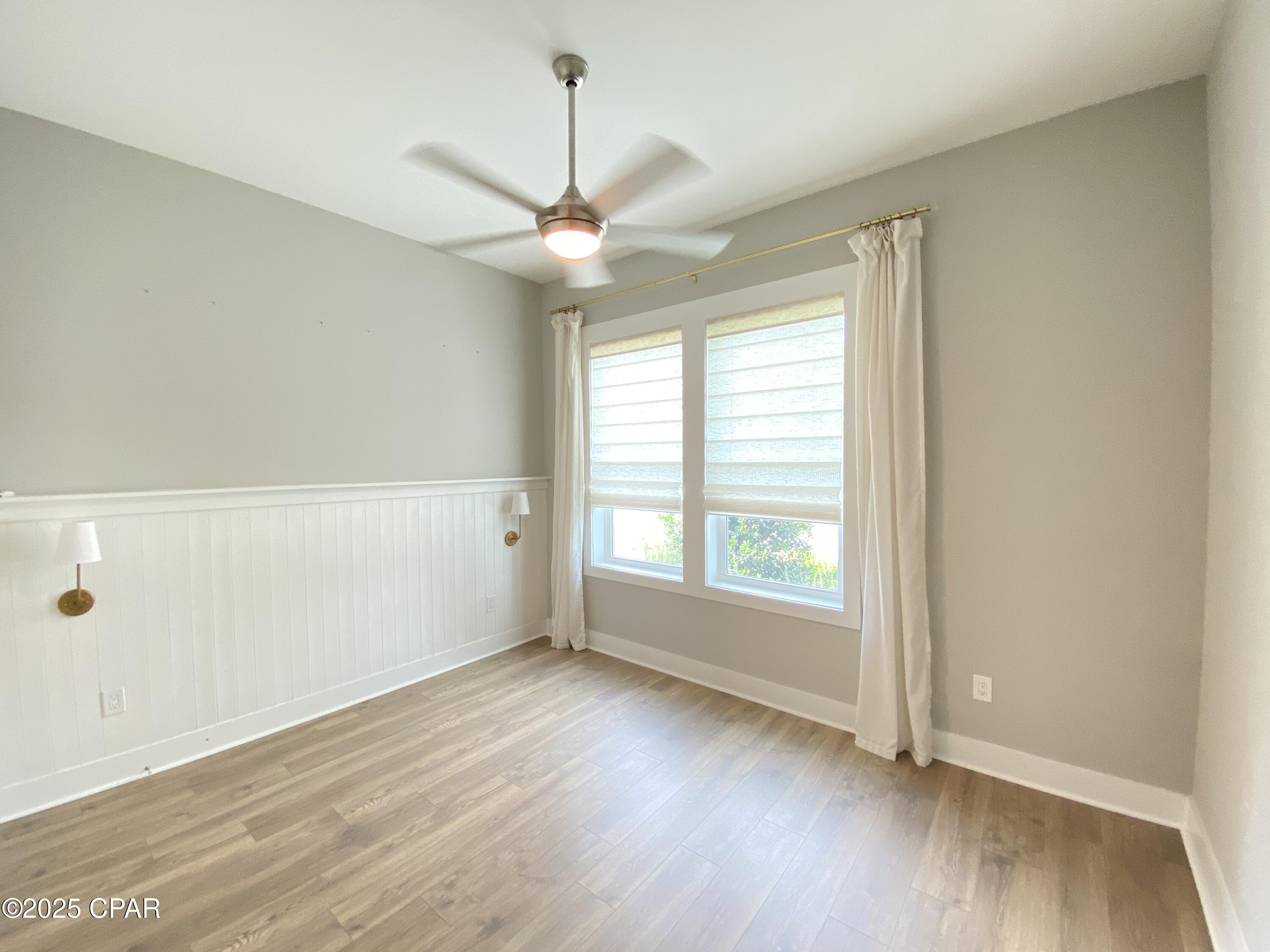 Listing photo id 17 for 131 Lafayette Road