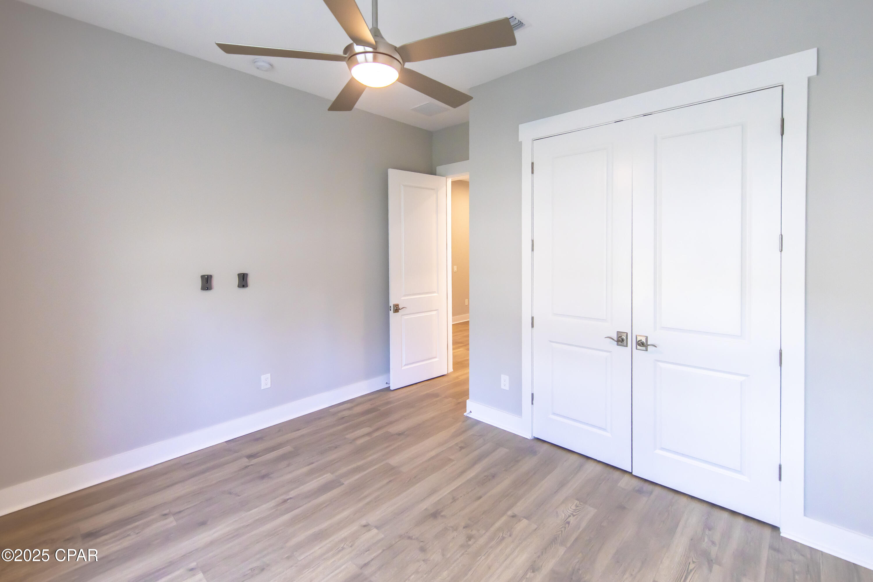 Listing photo id 22 for 131 Lafayette Road