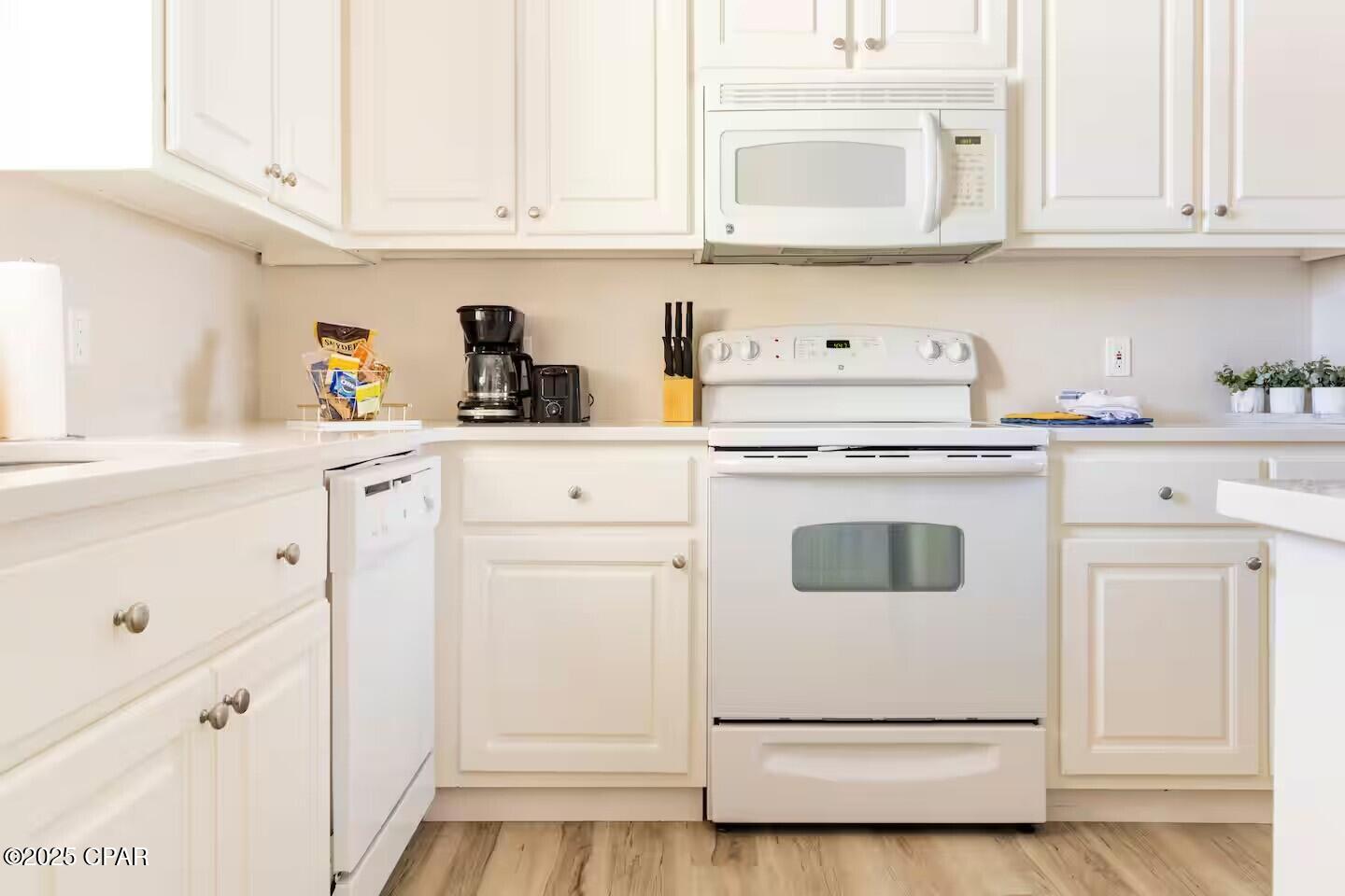 5306 Thomas Drive #3, Panama City, Florida image 25