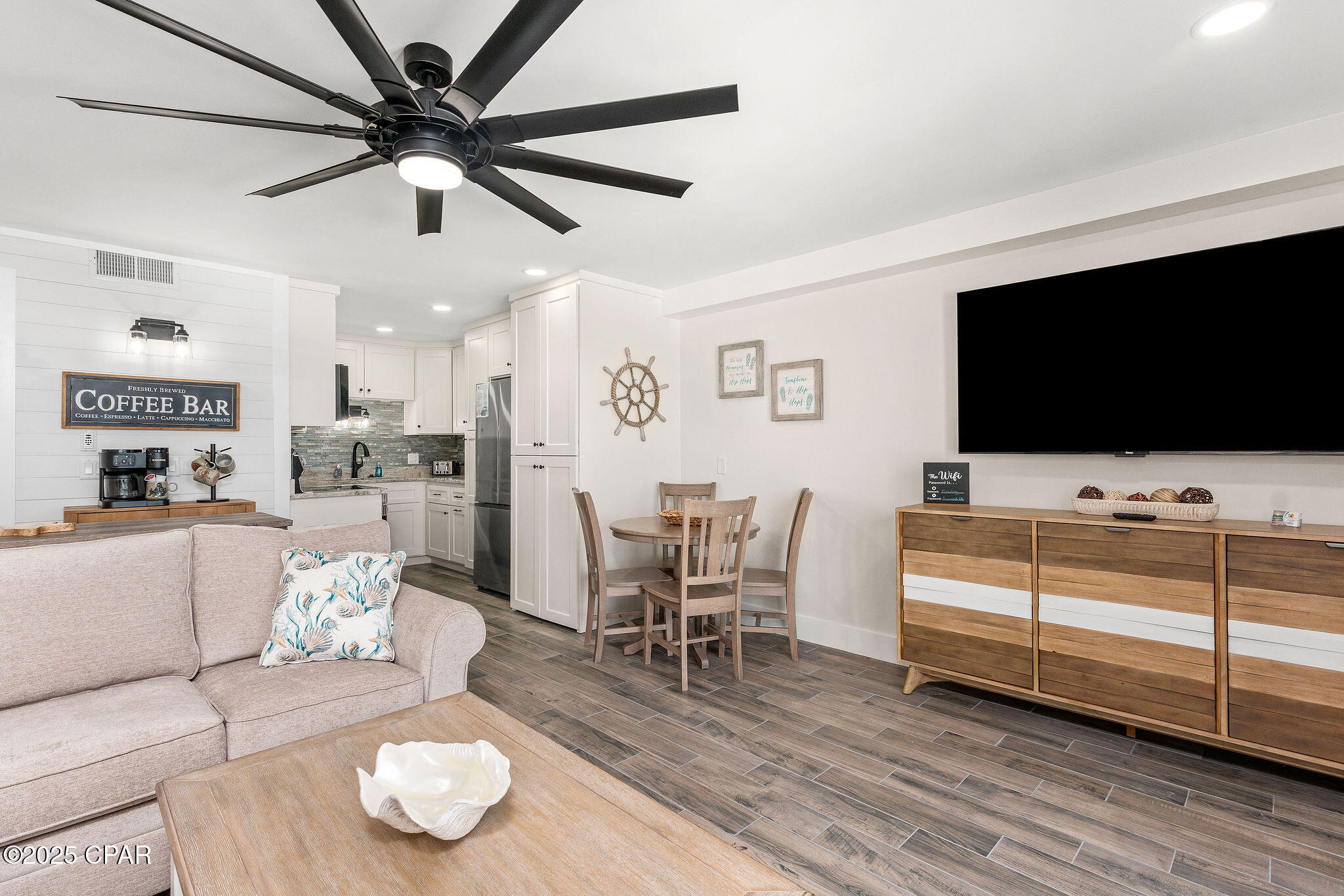 8743 Thomas Drive #1109, Panama City, Florida image 19