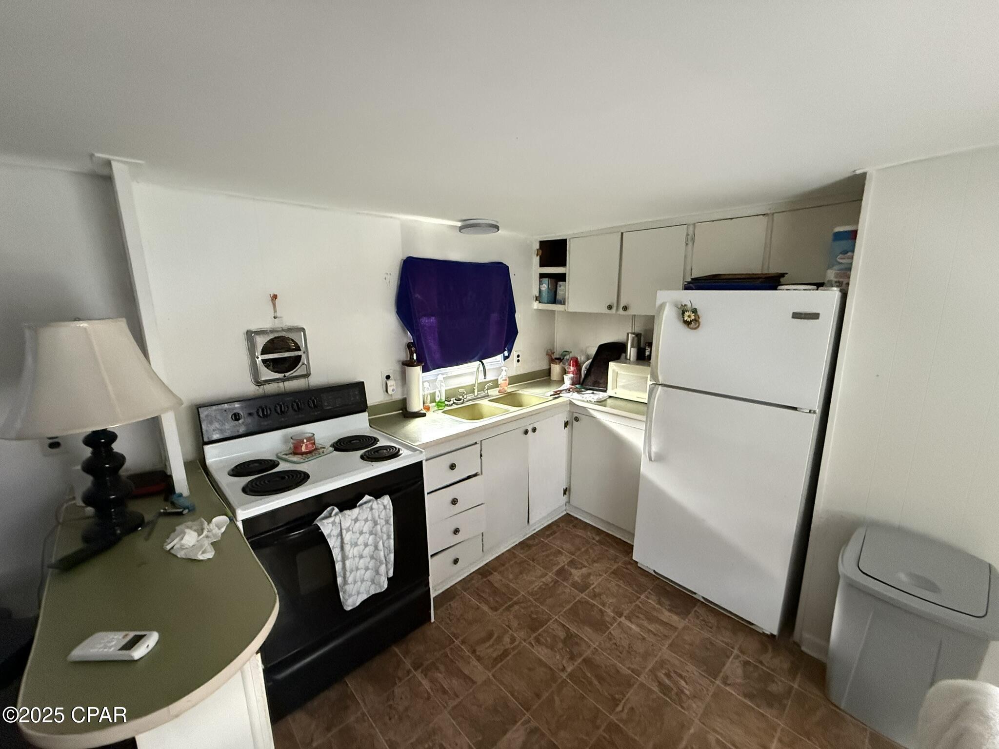 5305 Arrowhead Blvd, Youngstown, Florida image 11