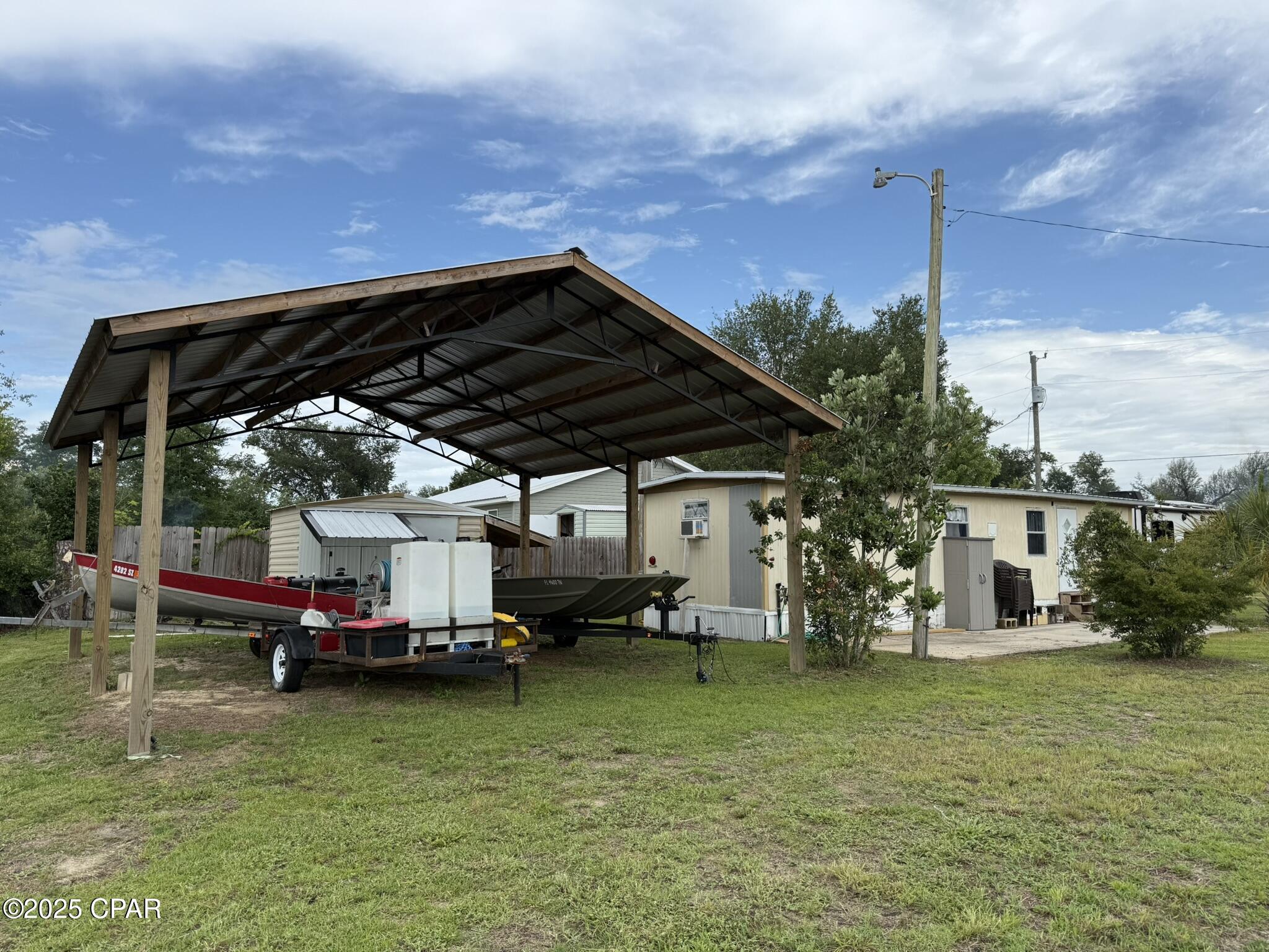 5305 Arrowhead Blvd, Youngstown, Florida image 4