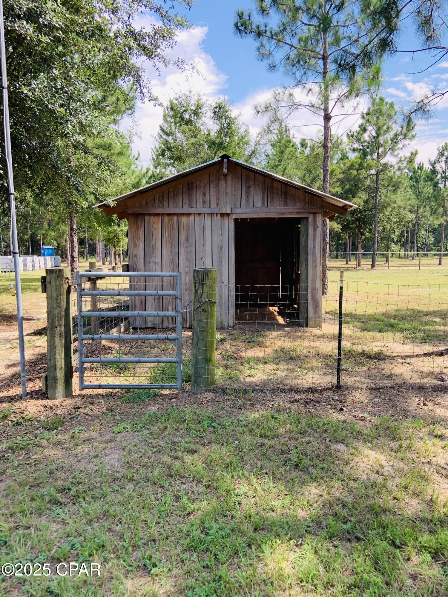 220 Ed Jones Road, Quincy, Florida image 36