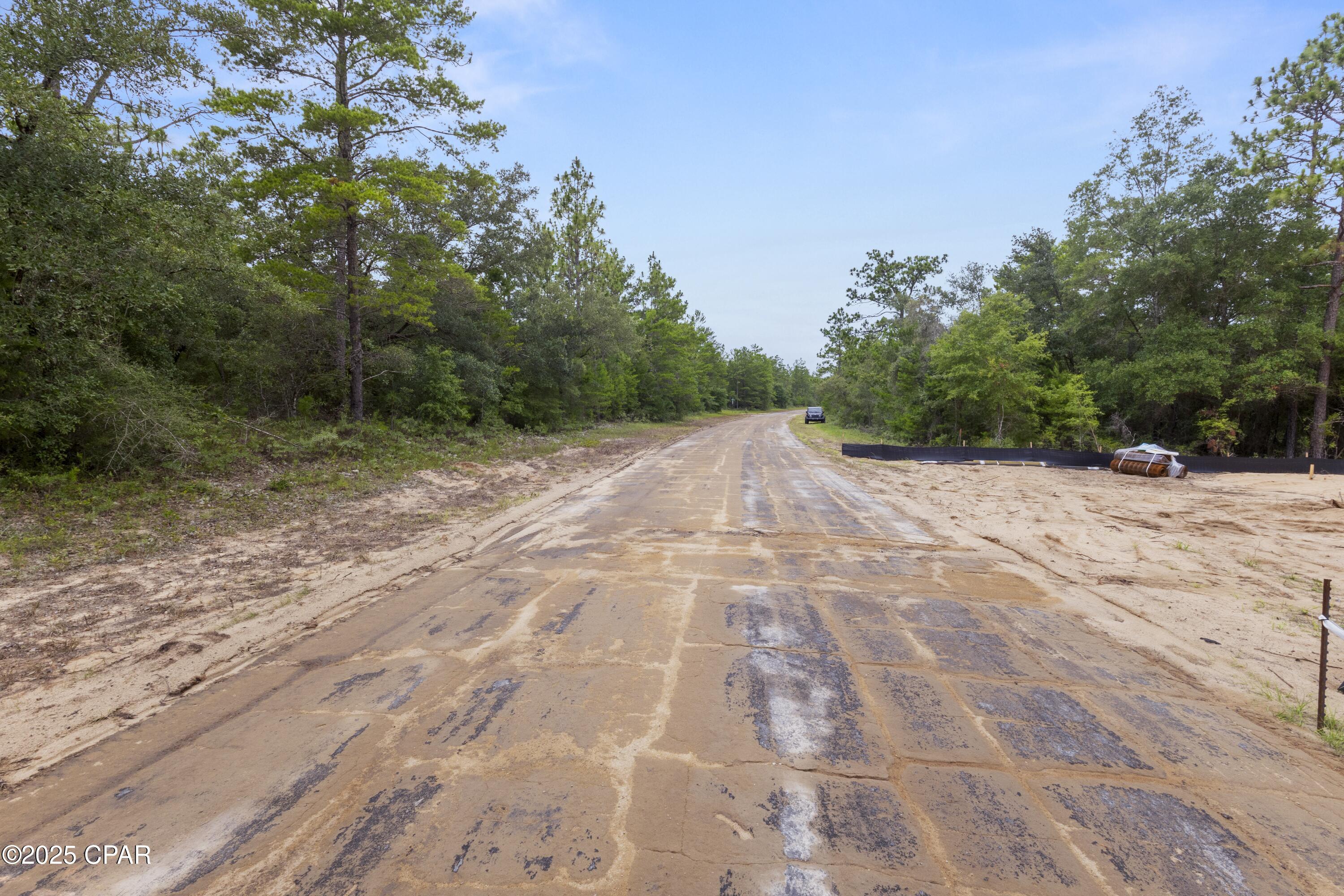 01 Rockford Drive, Chipley, Florida image 6