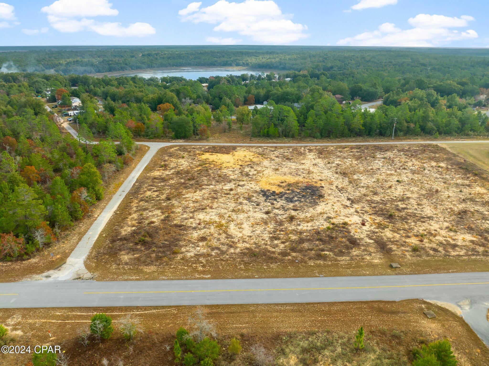 Challenger Boulevard, Chipley, Florida image 5