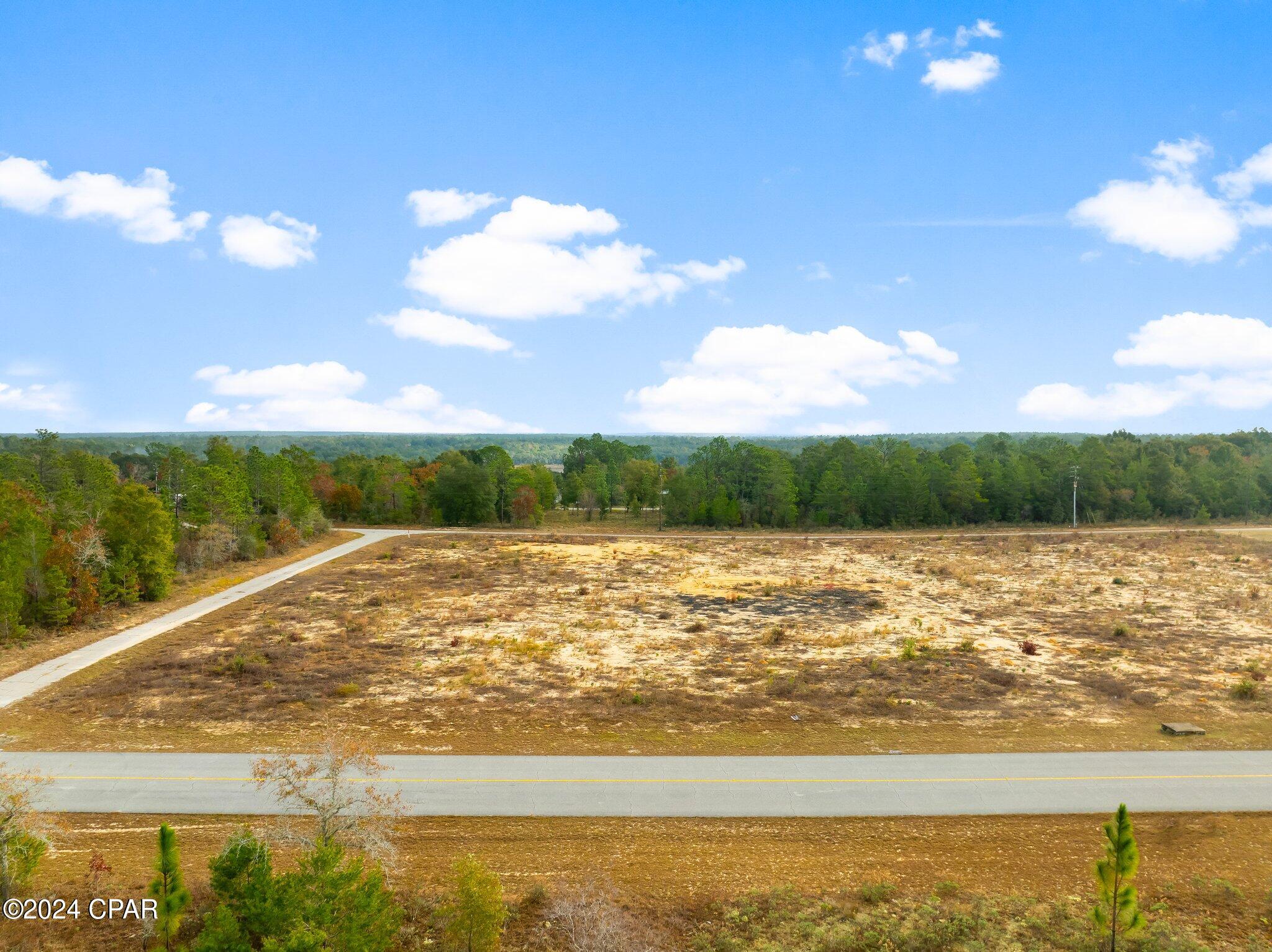 Challenger Boulevard, Chipley, Florida image 6
