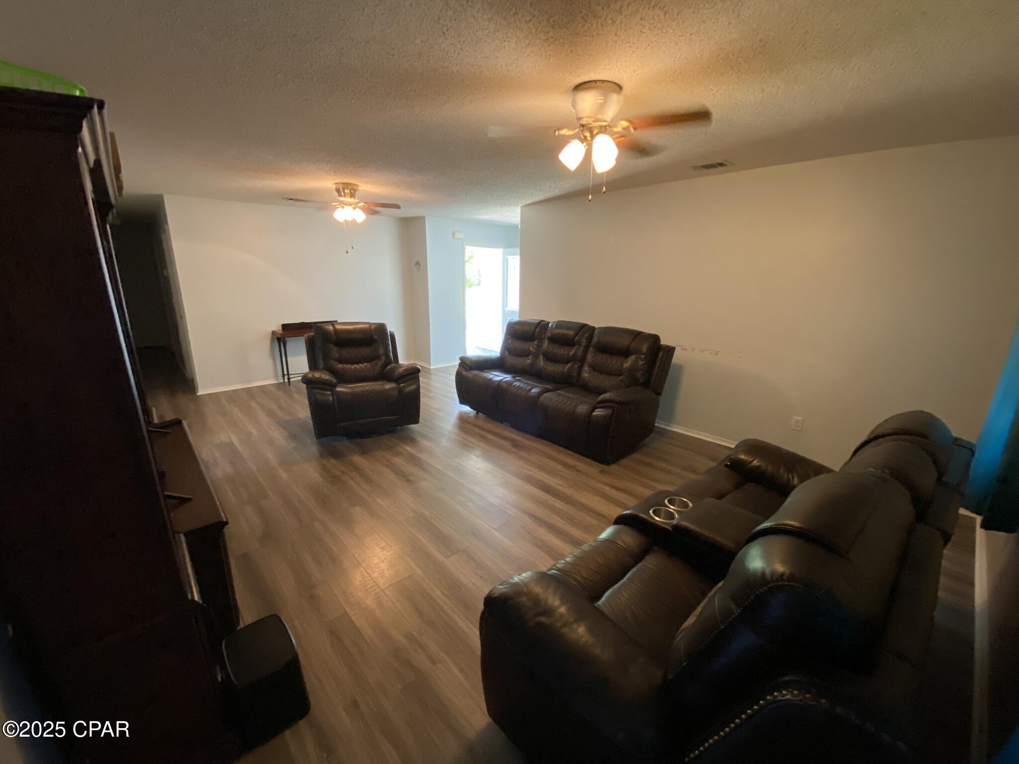 3210 Highway 69, Grand Ridge, Florida image 6