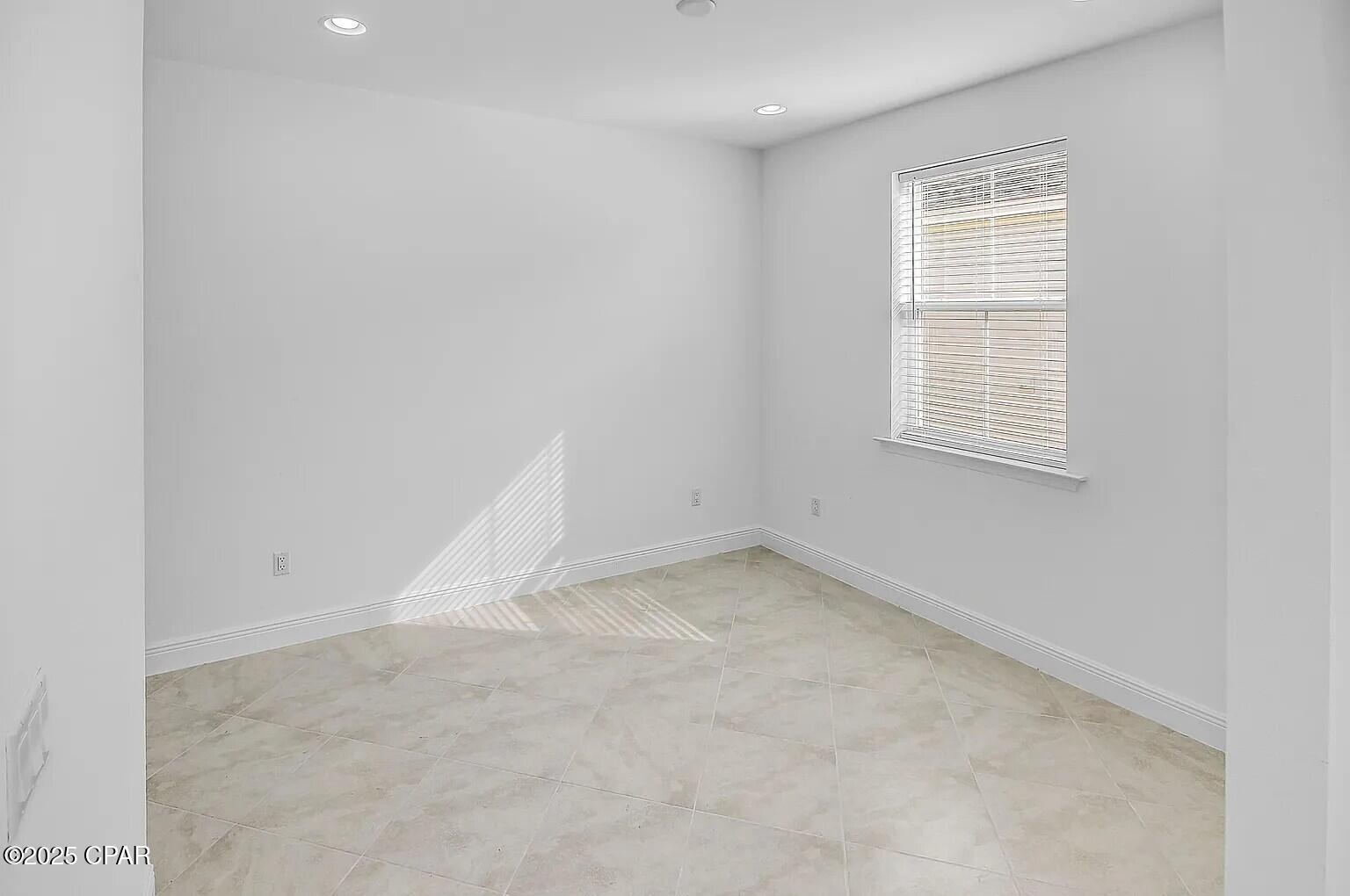 Image 11 For 8572 Margaritaville Boulevard