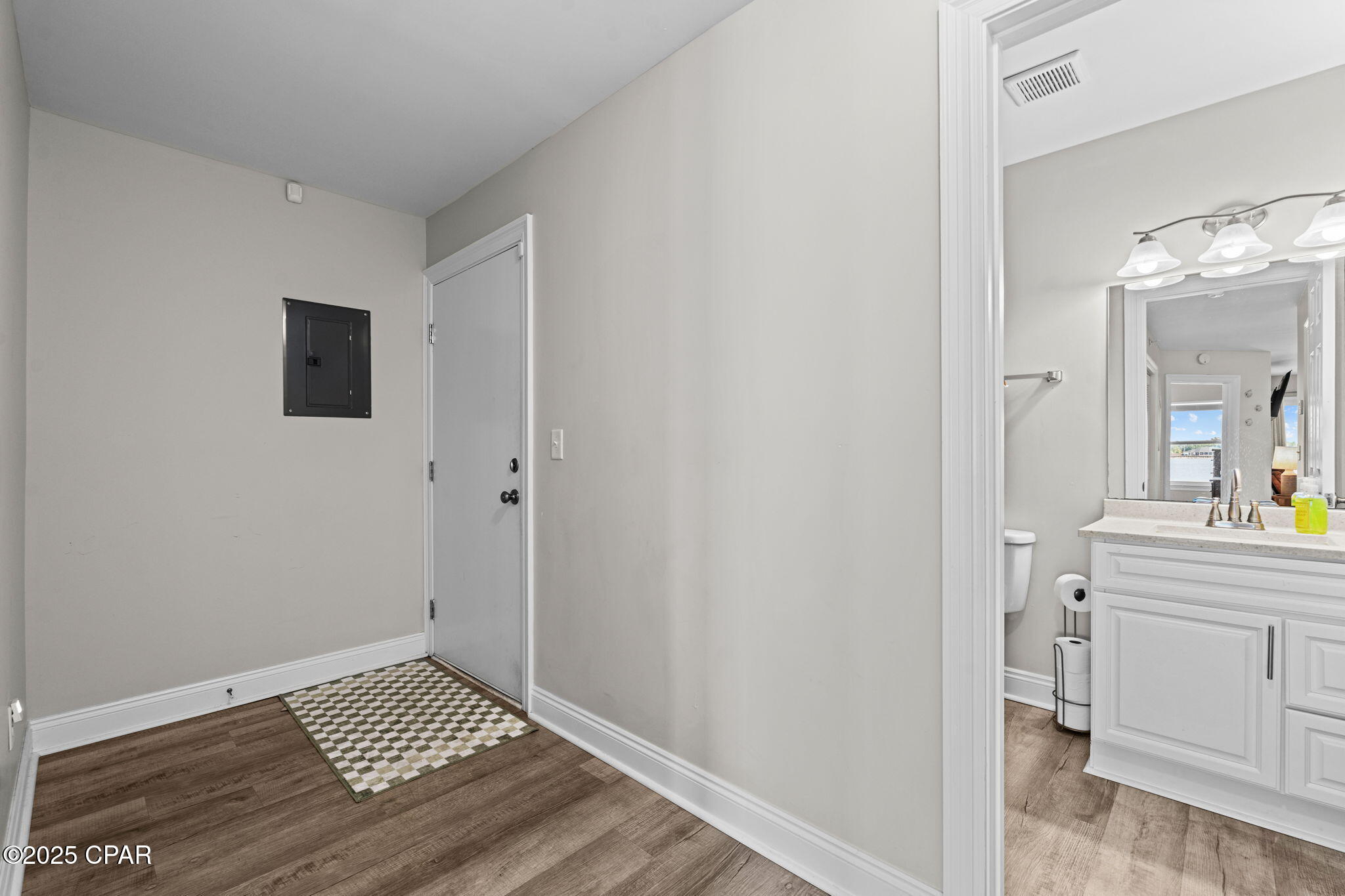 Image 22 For 1320 5th Street 103