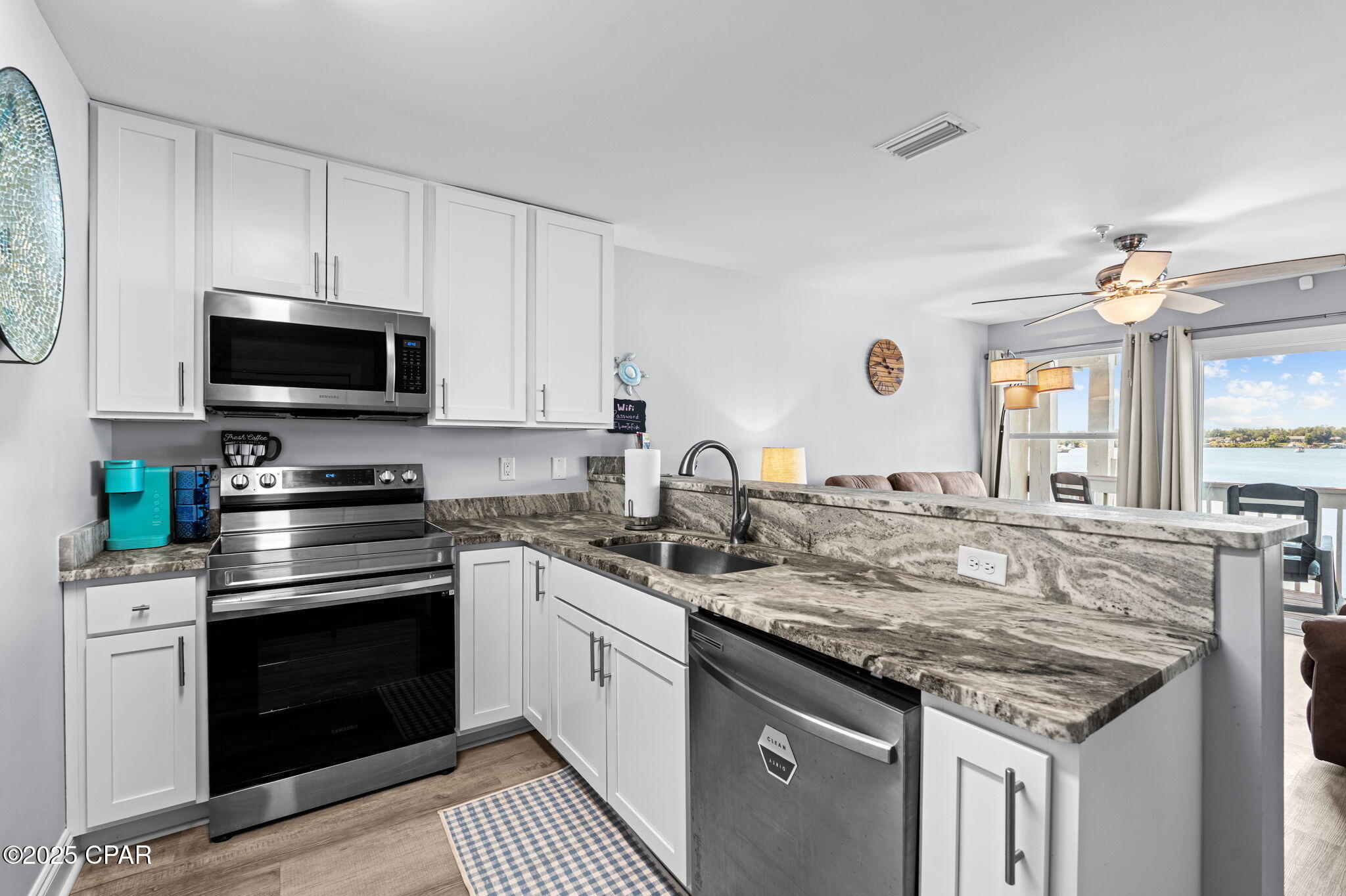 Image 7 For 1320 5th Street 103