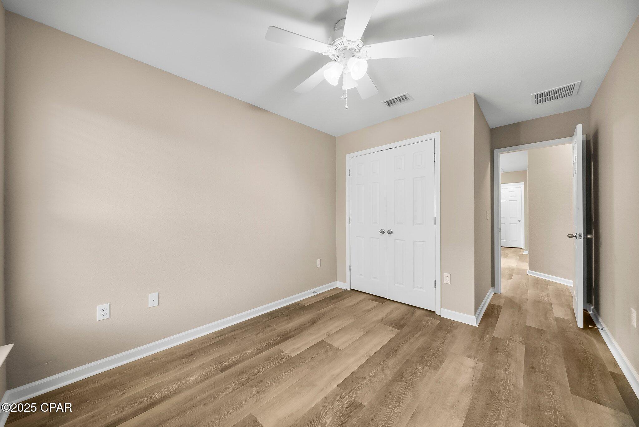Image 18 For 309 Sand Oak Boulevard