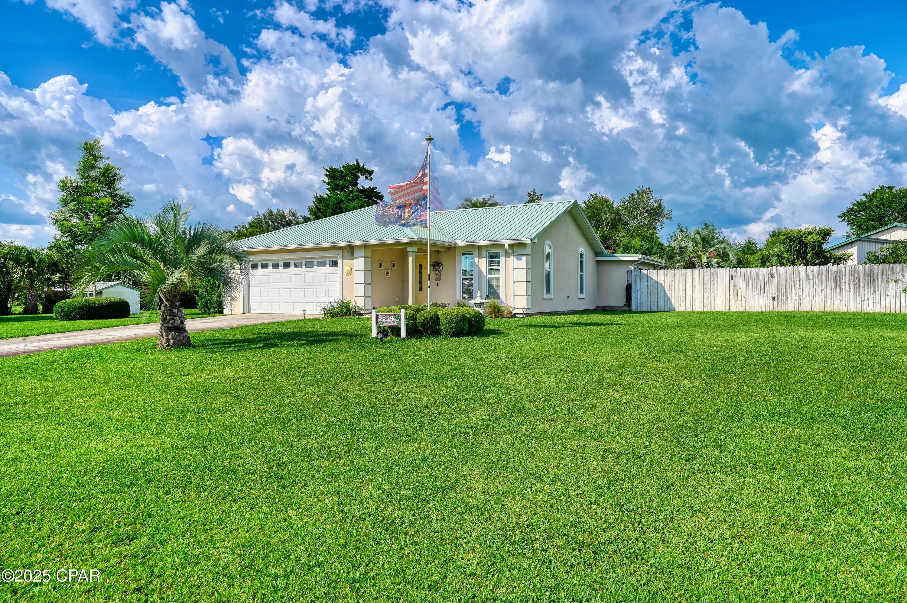 5514 Lakewood Circle, Panama City, Florida image 1