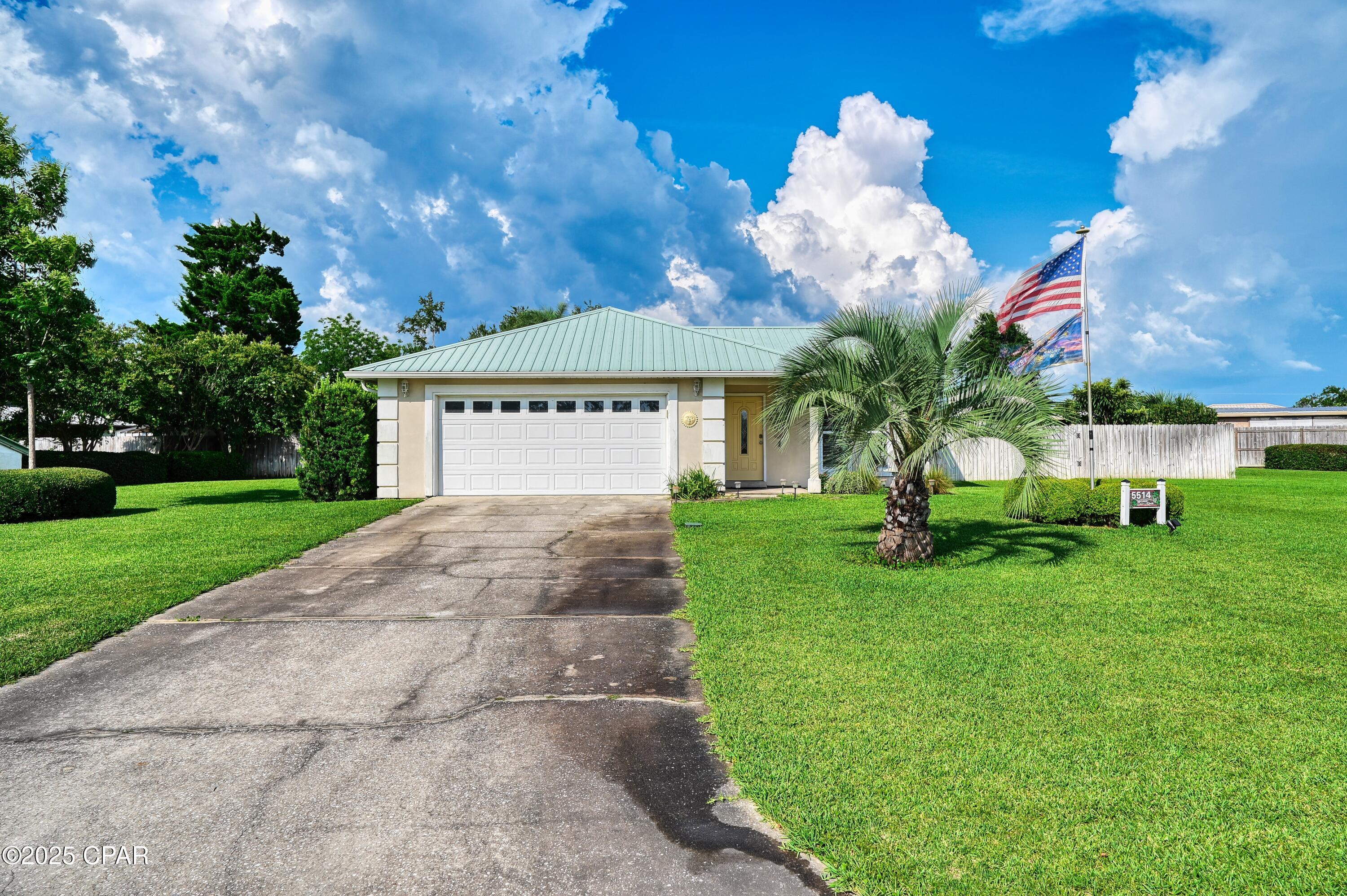 5514 Lakewood Circle, Panama City, Florida image 3
