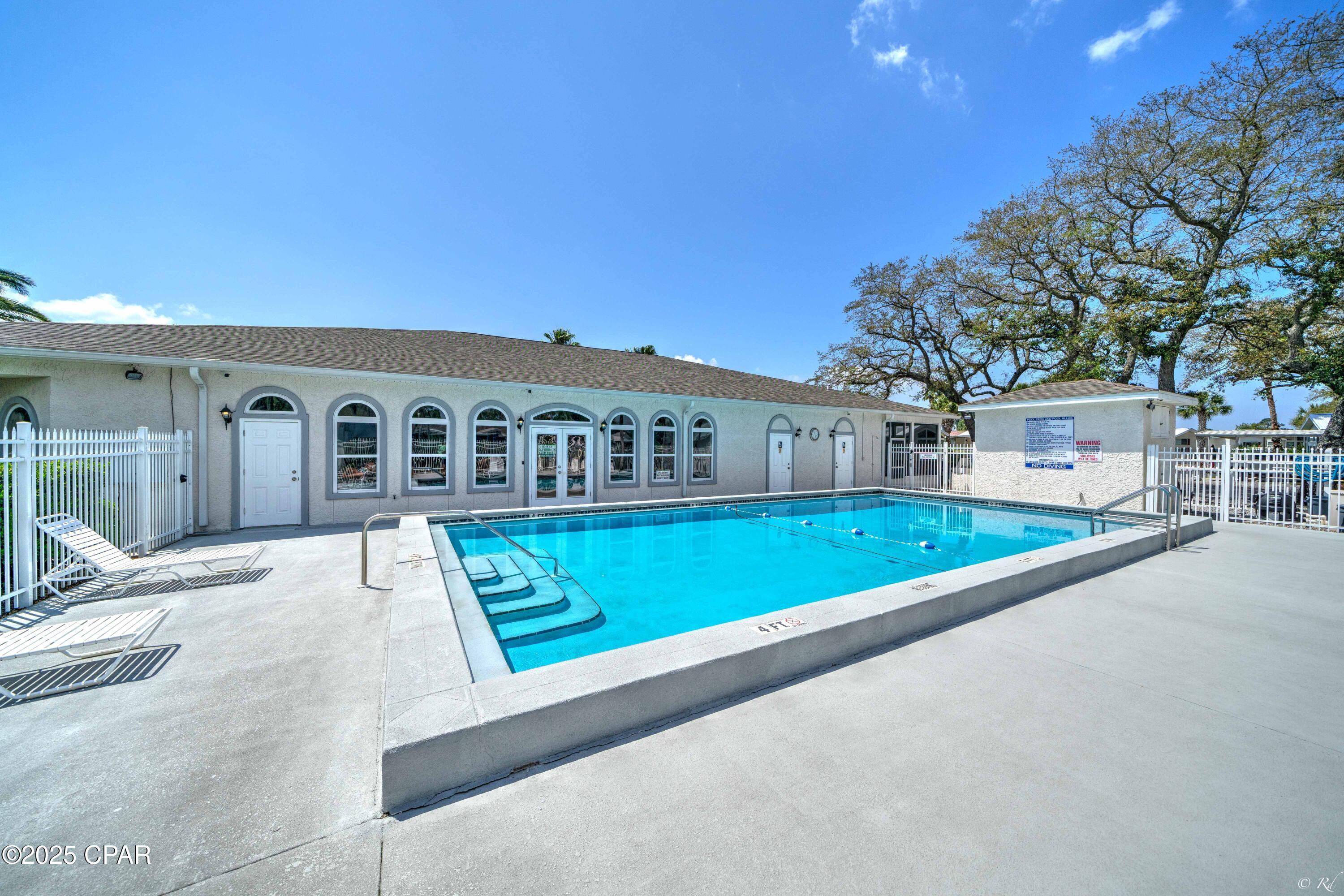 1219 Thomas Drive #113, Panama City, Florida image 30