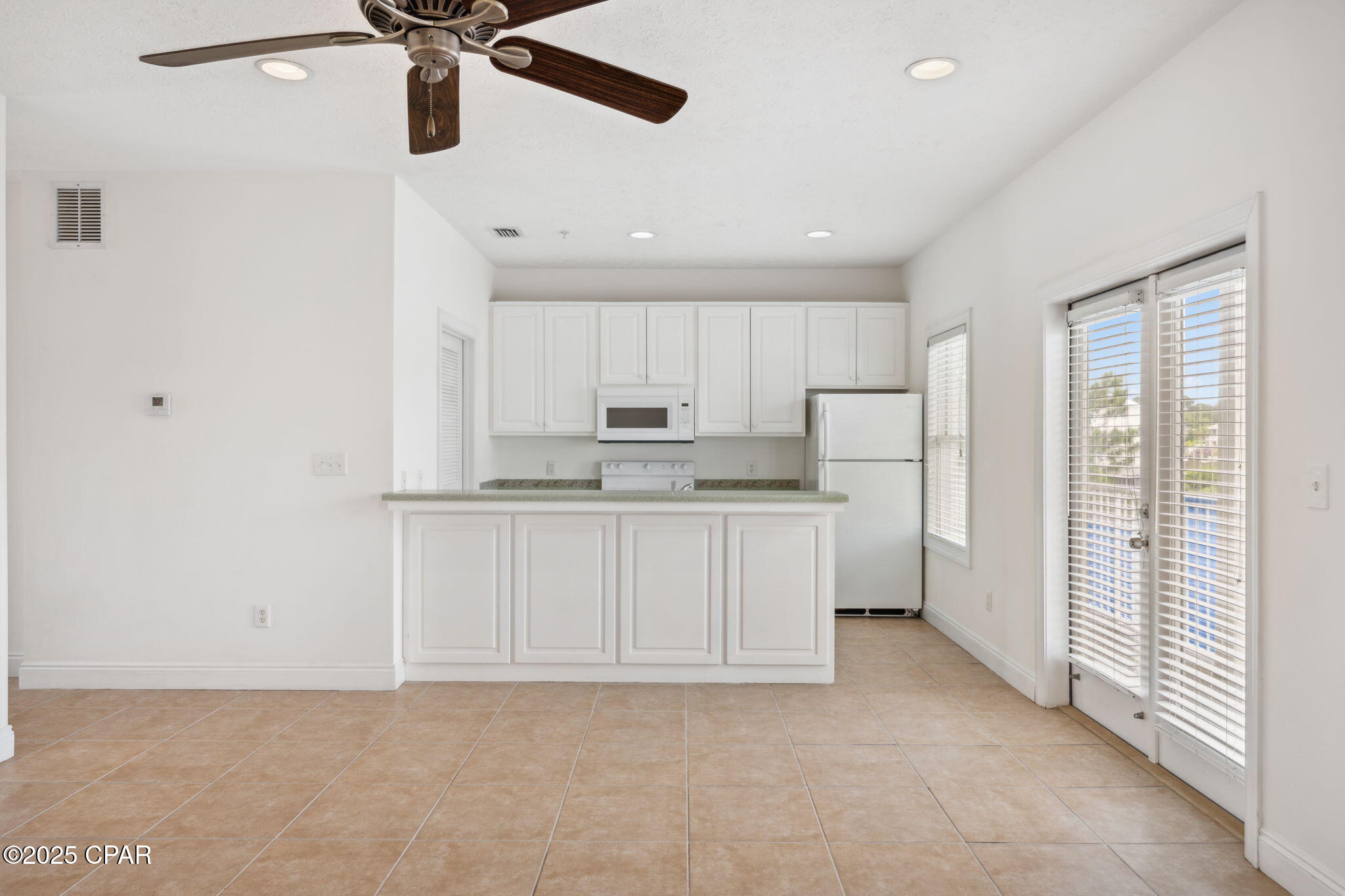 Image 11 For 214 Bonita Circle D