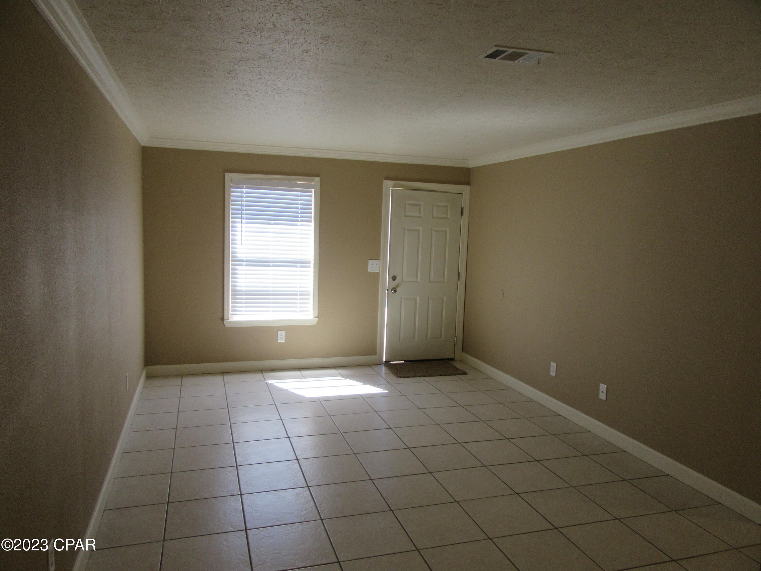 Image 4 For 1420 New York Avenue #b