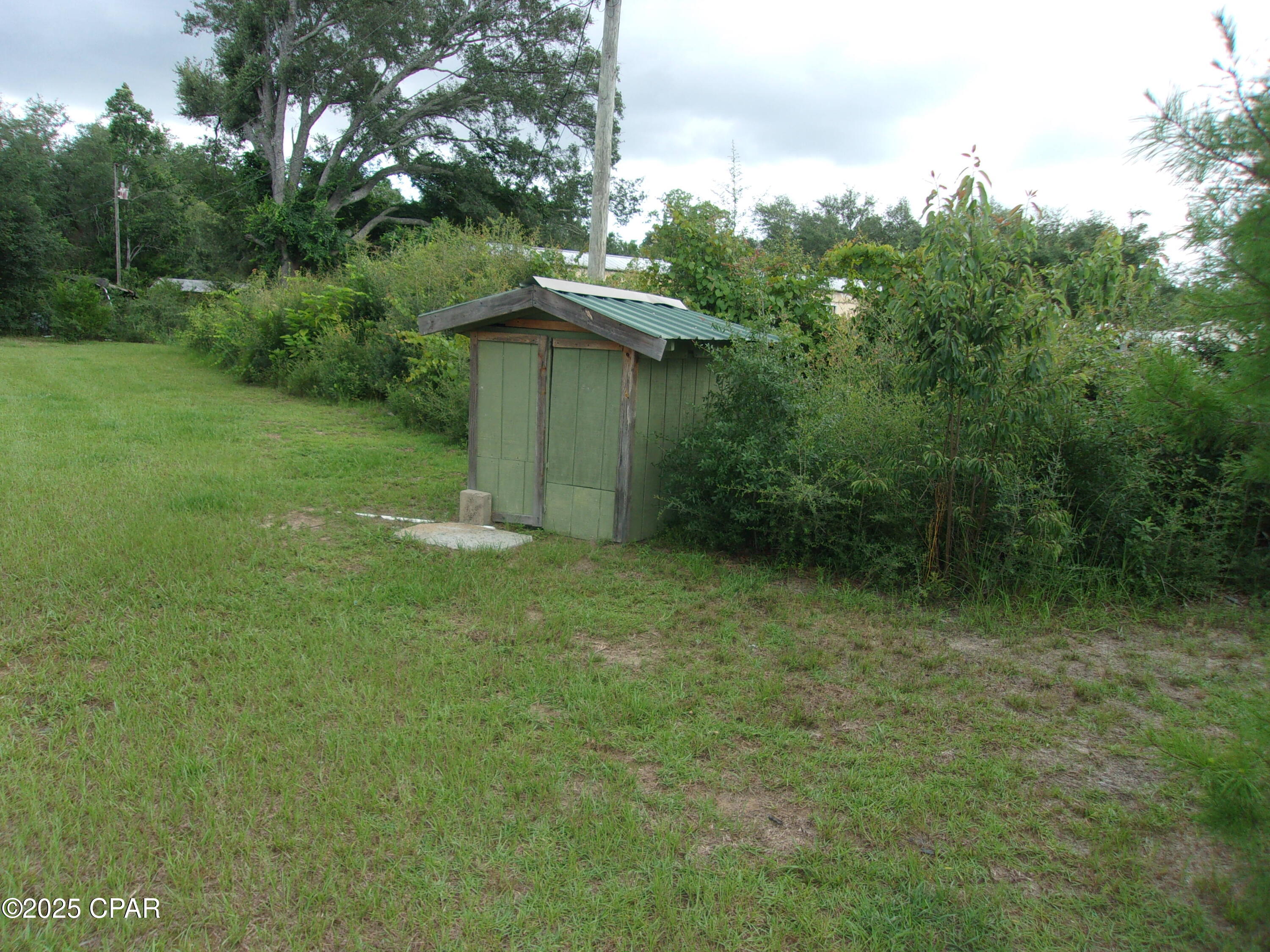 711 Heavener Lane, Southport, Florida image 13