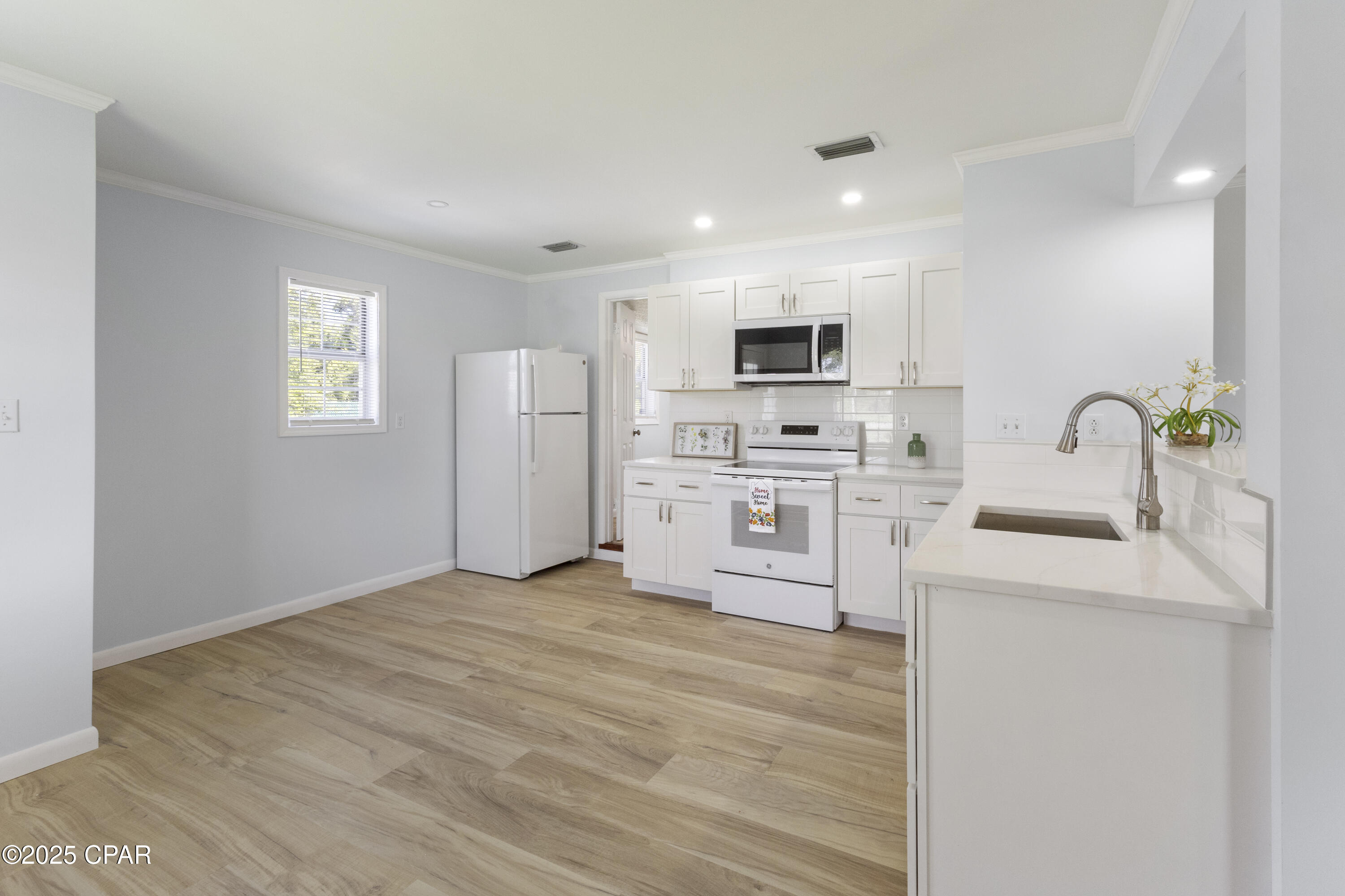 2825 E Orlando Road, Panama City, Florida image 9