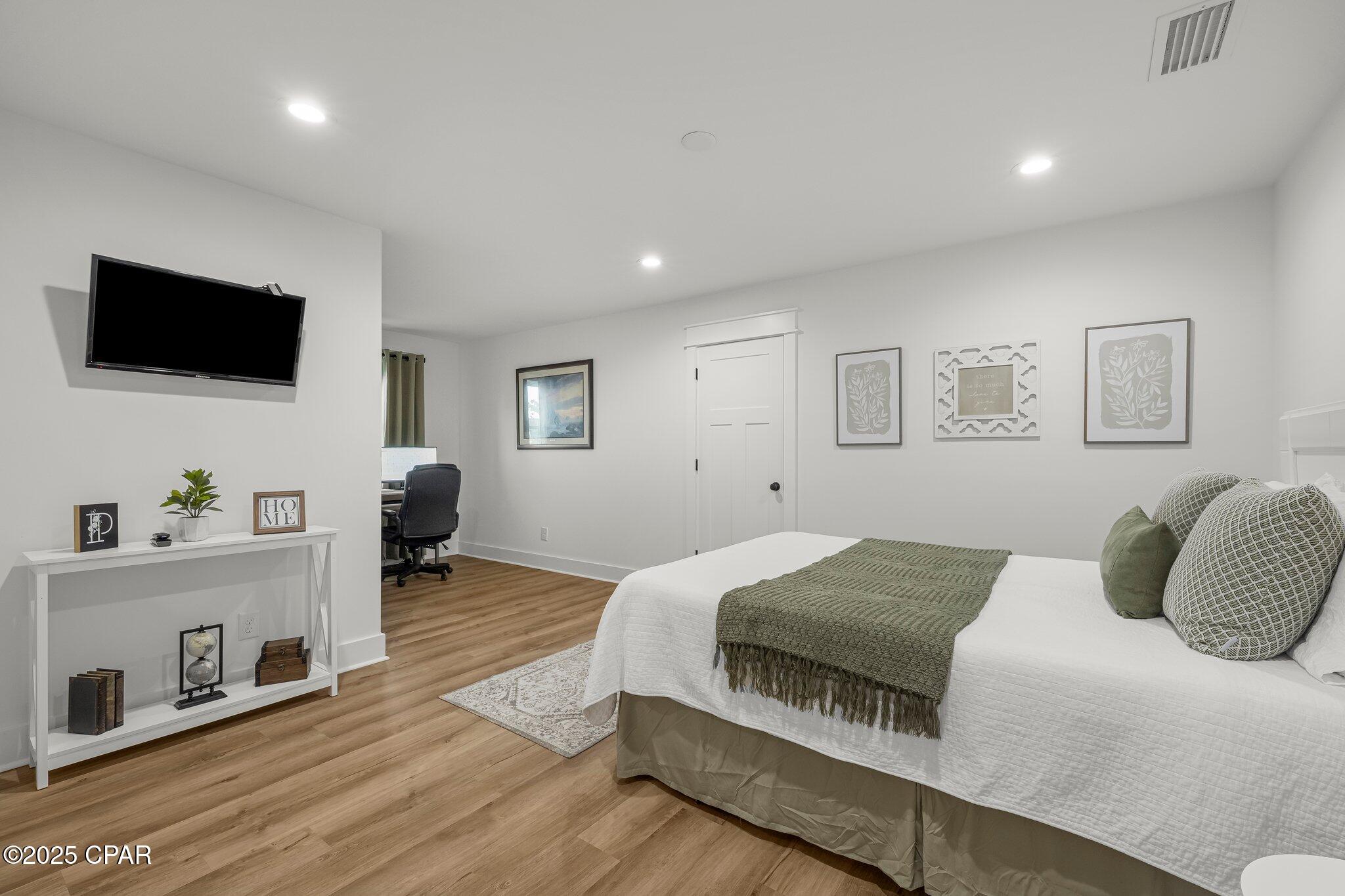 1800 Echo Lane, Lynn Haven, Florida image 25