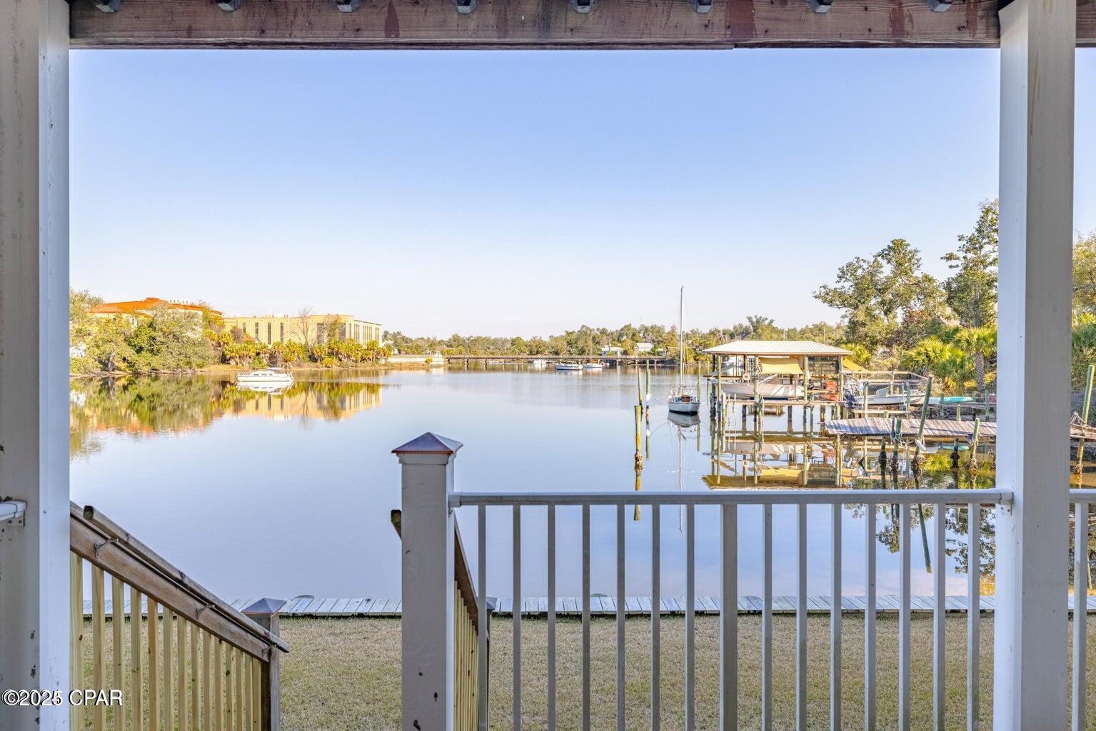 244 E 3rd Place, Panama City, Florida image 4
