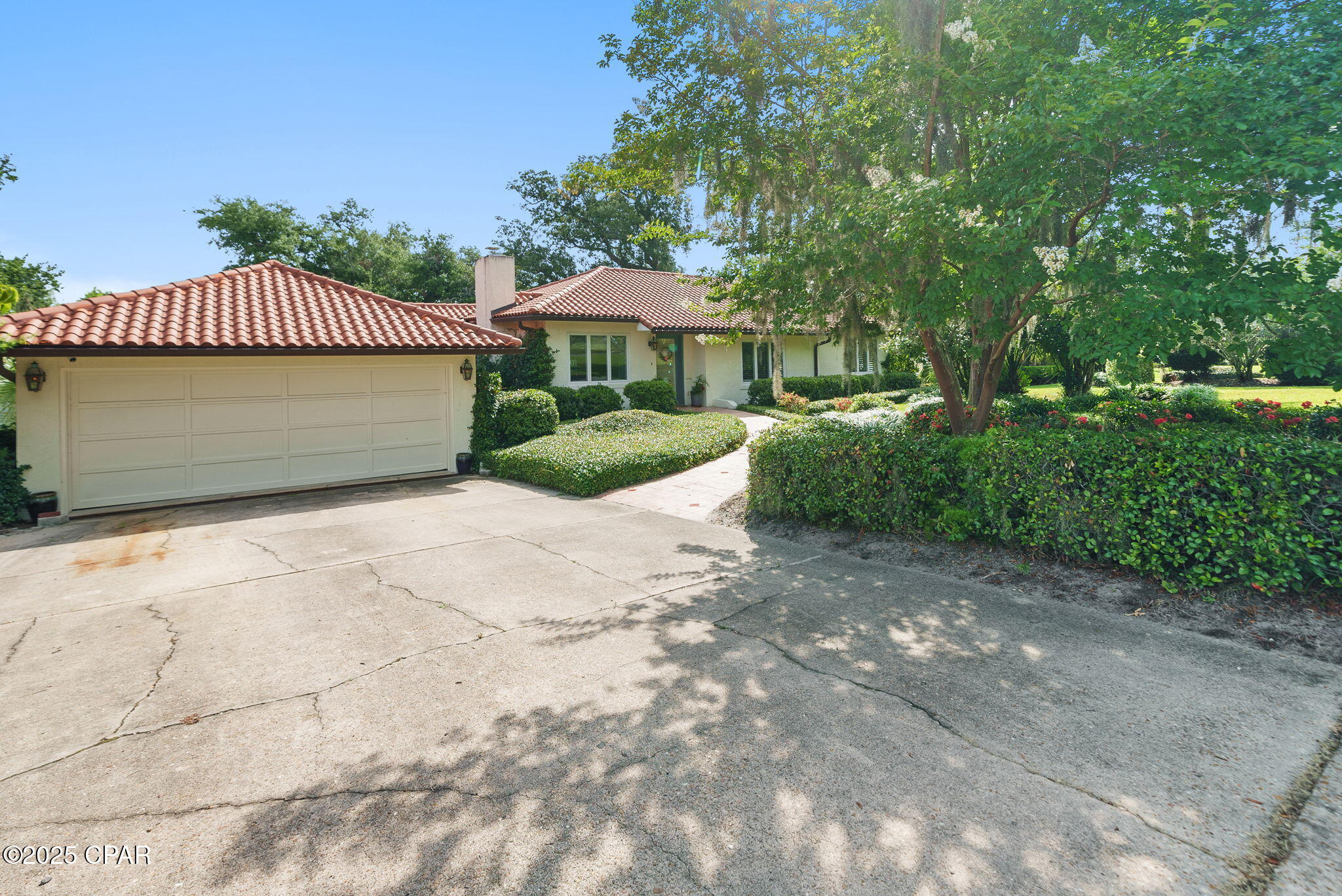 Image 3 For 214 Cove Lane