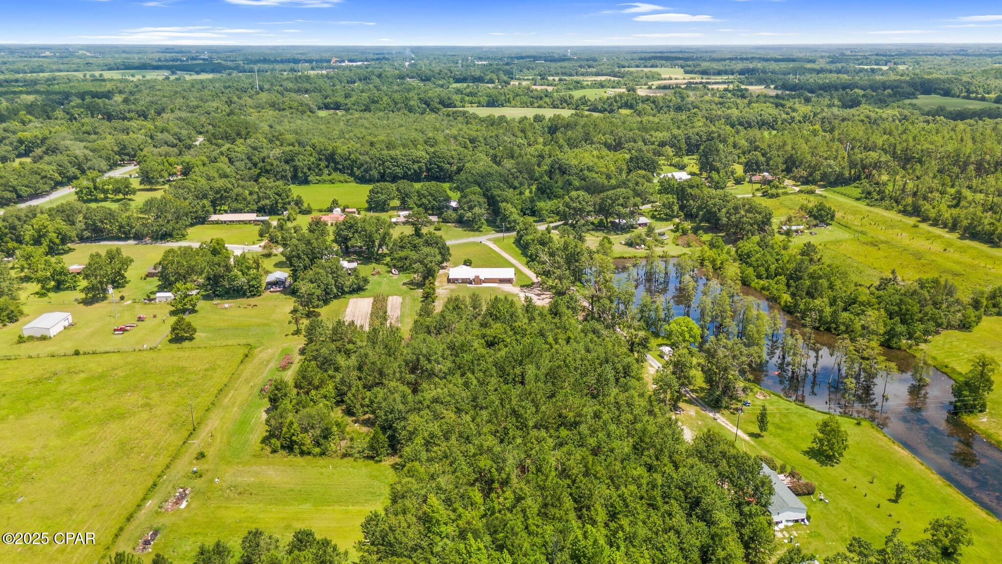 963 Everett Road, Graceville, Florida image 5