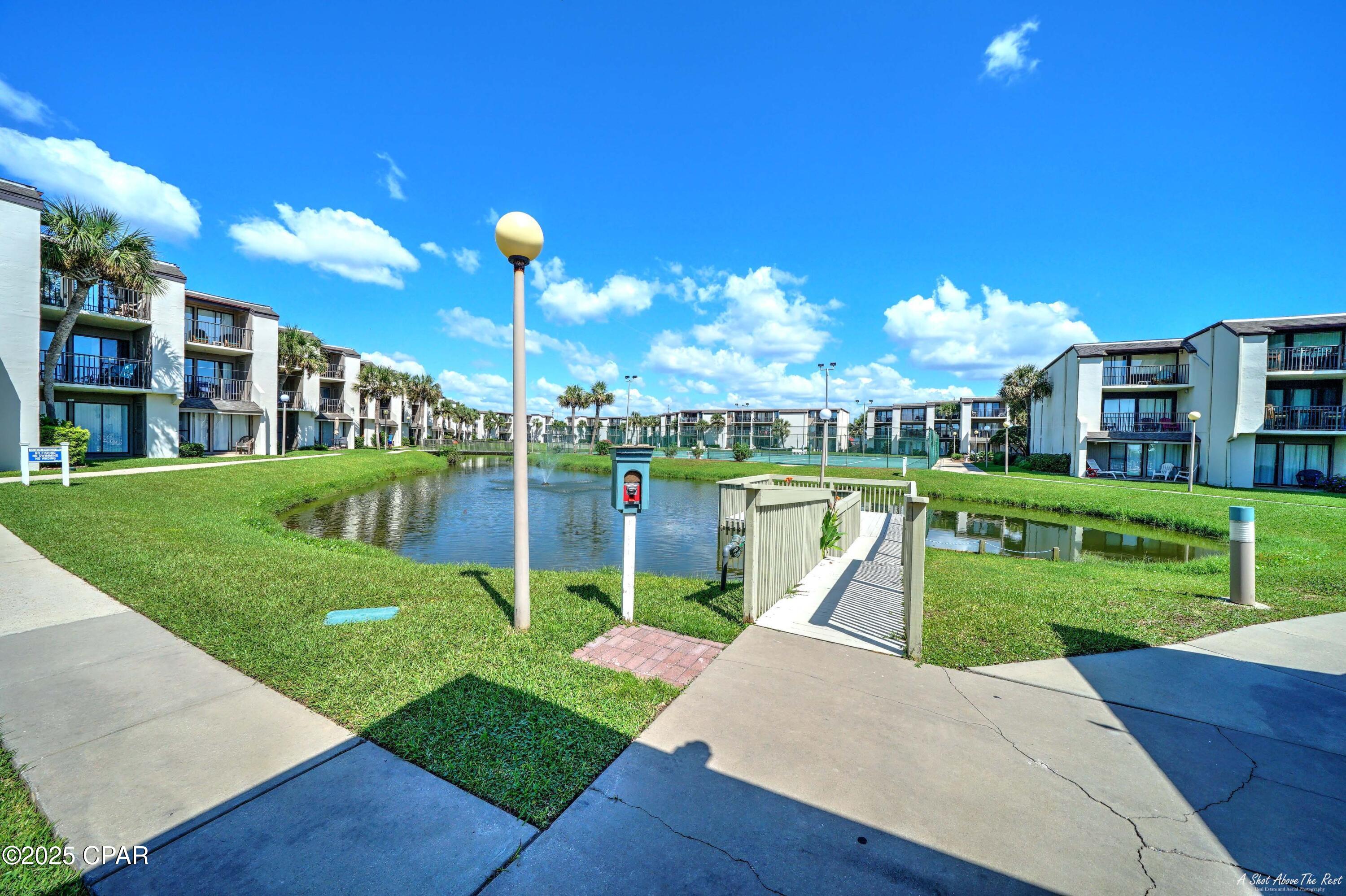 Image 32 For 8727 Thomas Drive B18