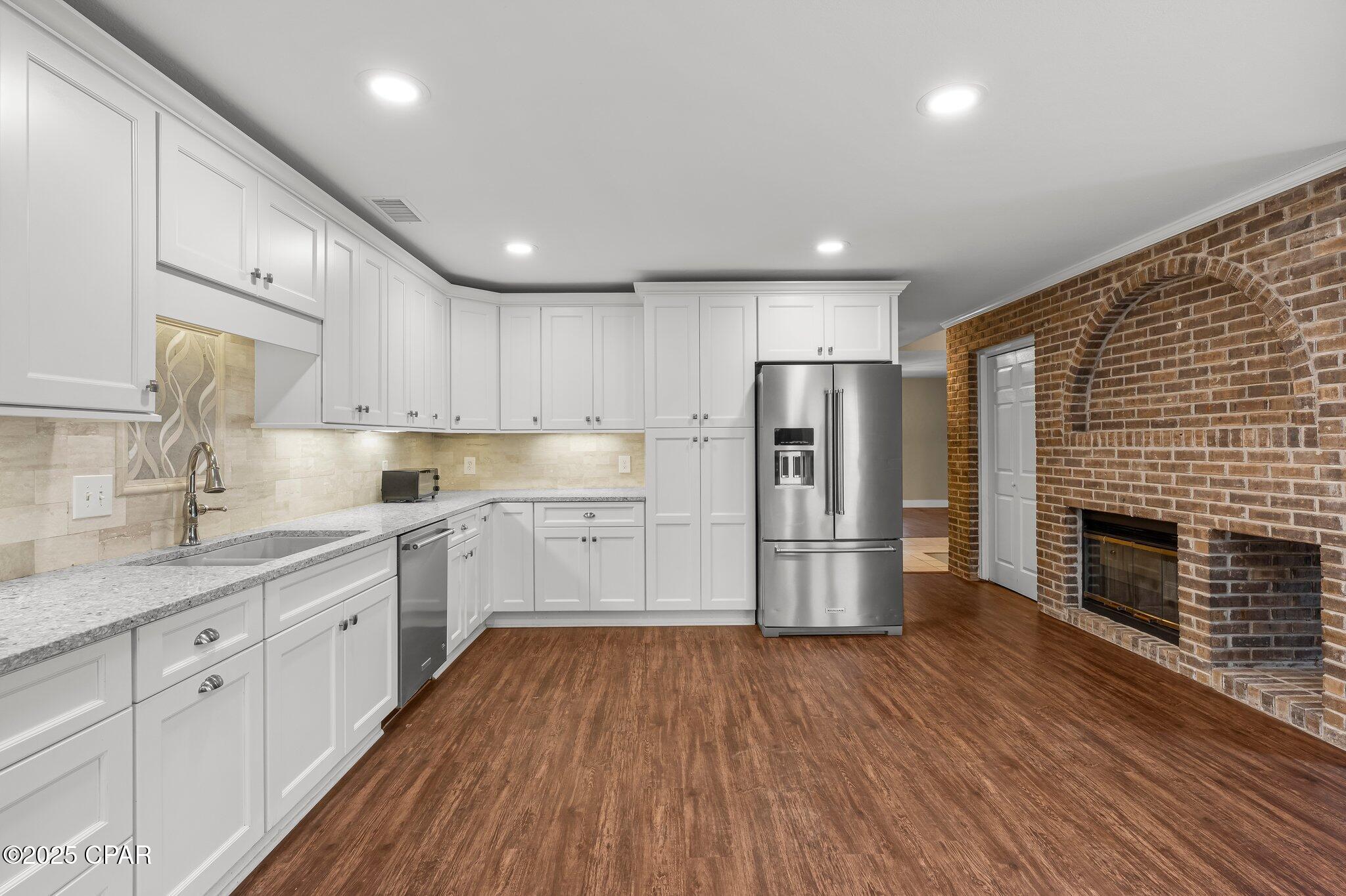 604 Shoreline Drive, Panama City, Florida image 14