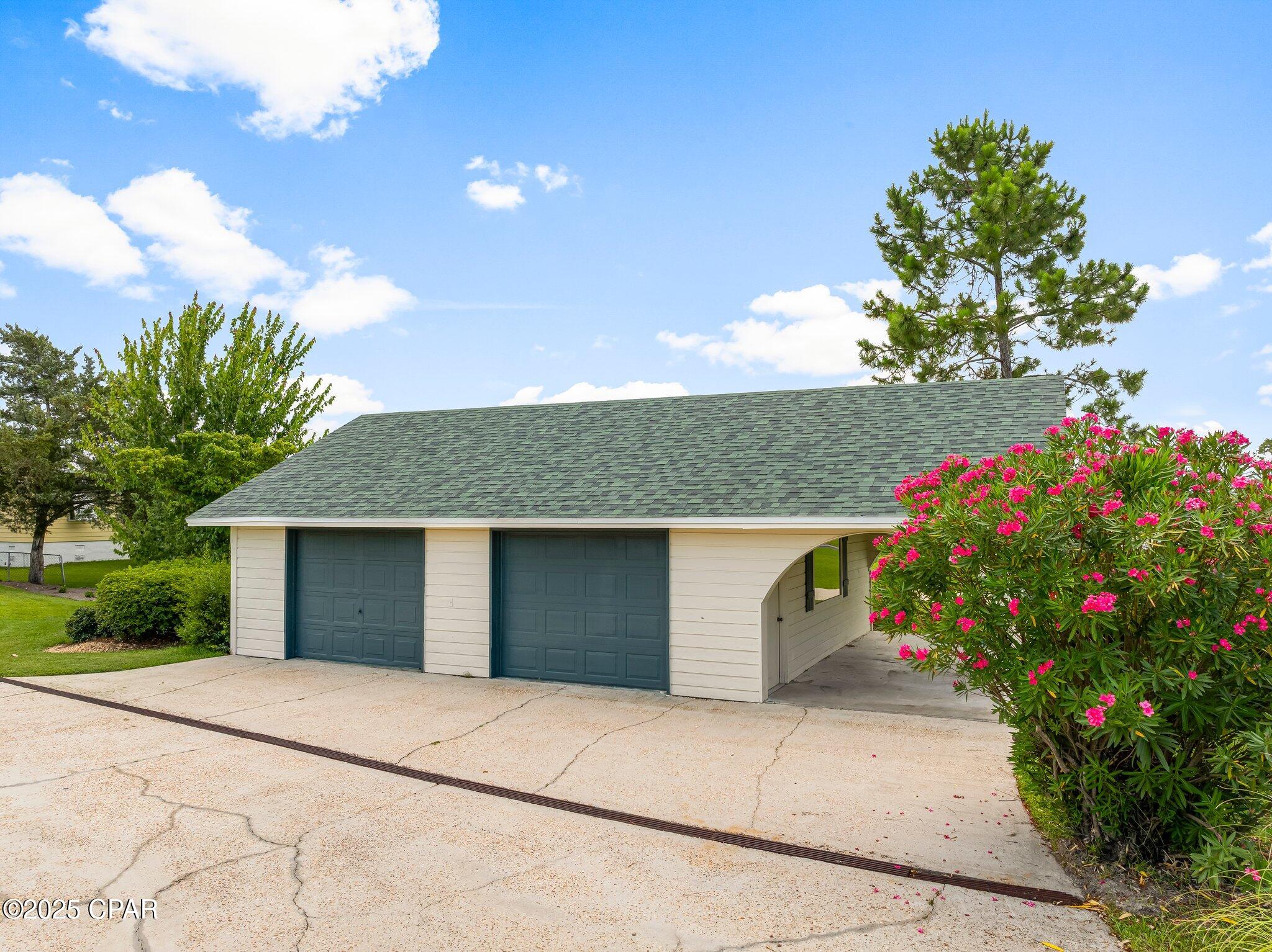 Image 4 For 604 Shoreline Drive