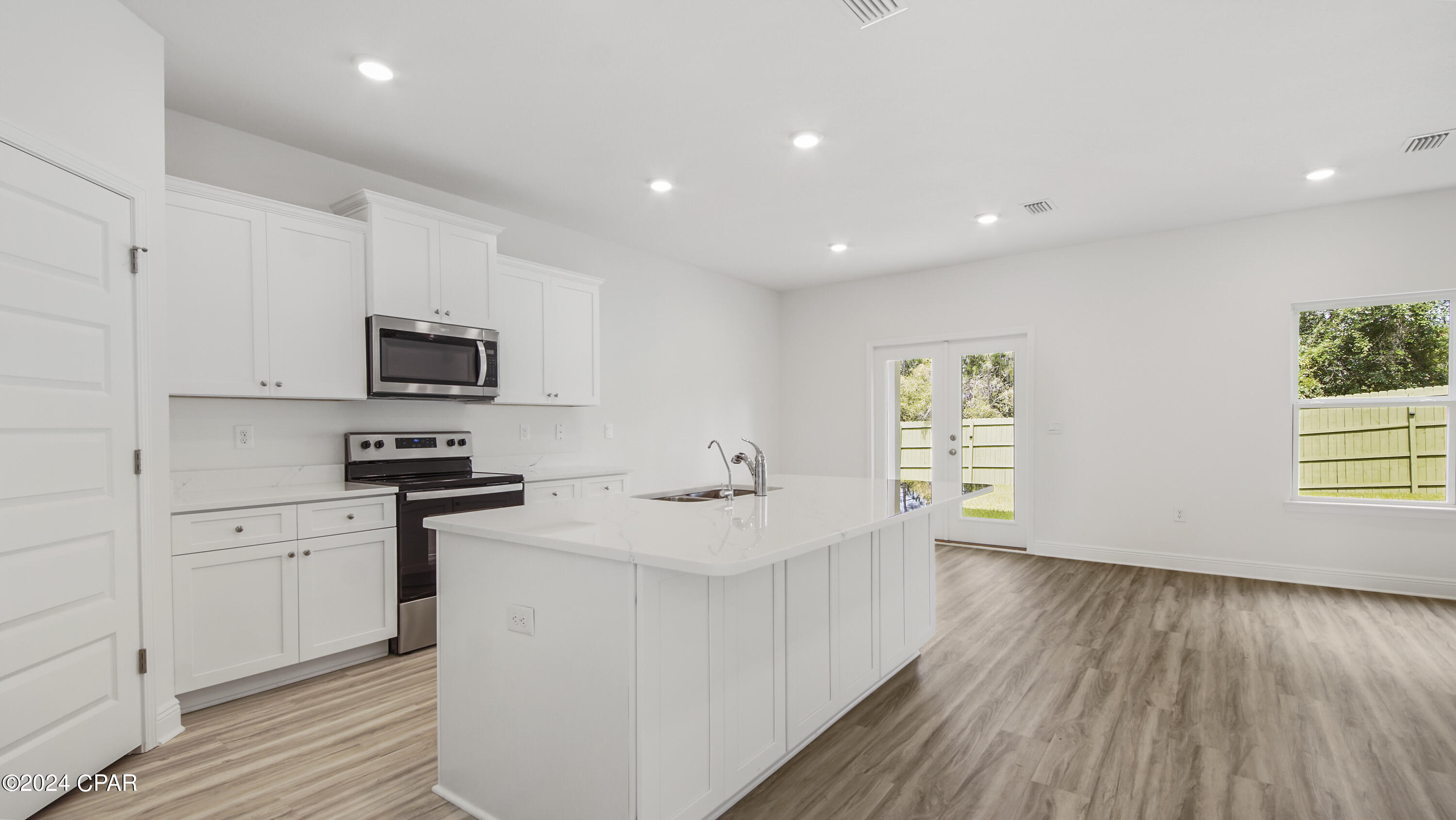 Image 16 For 465 Wolcott Way
