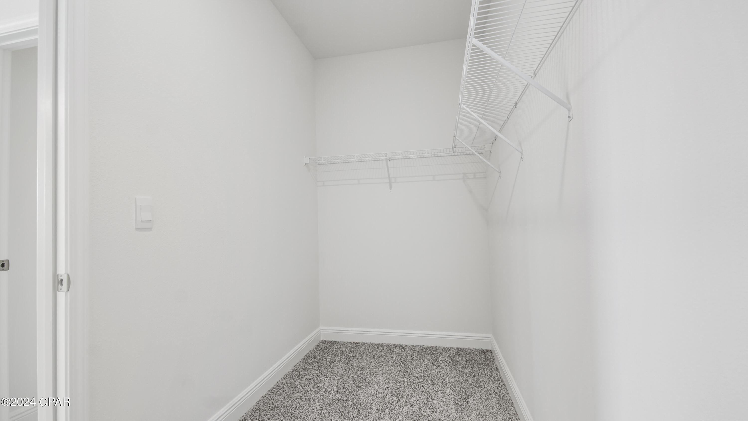 Image 33 For 465 Wolcott Way