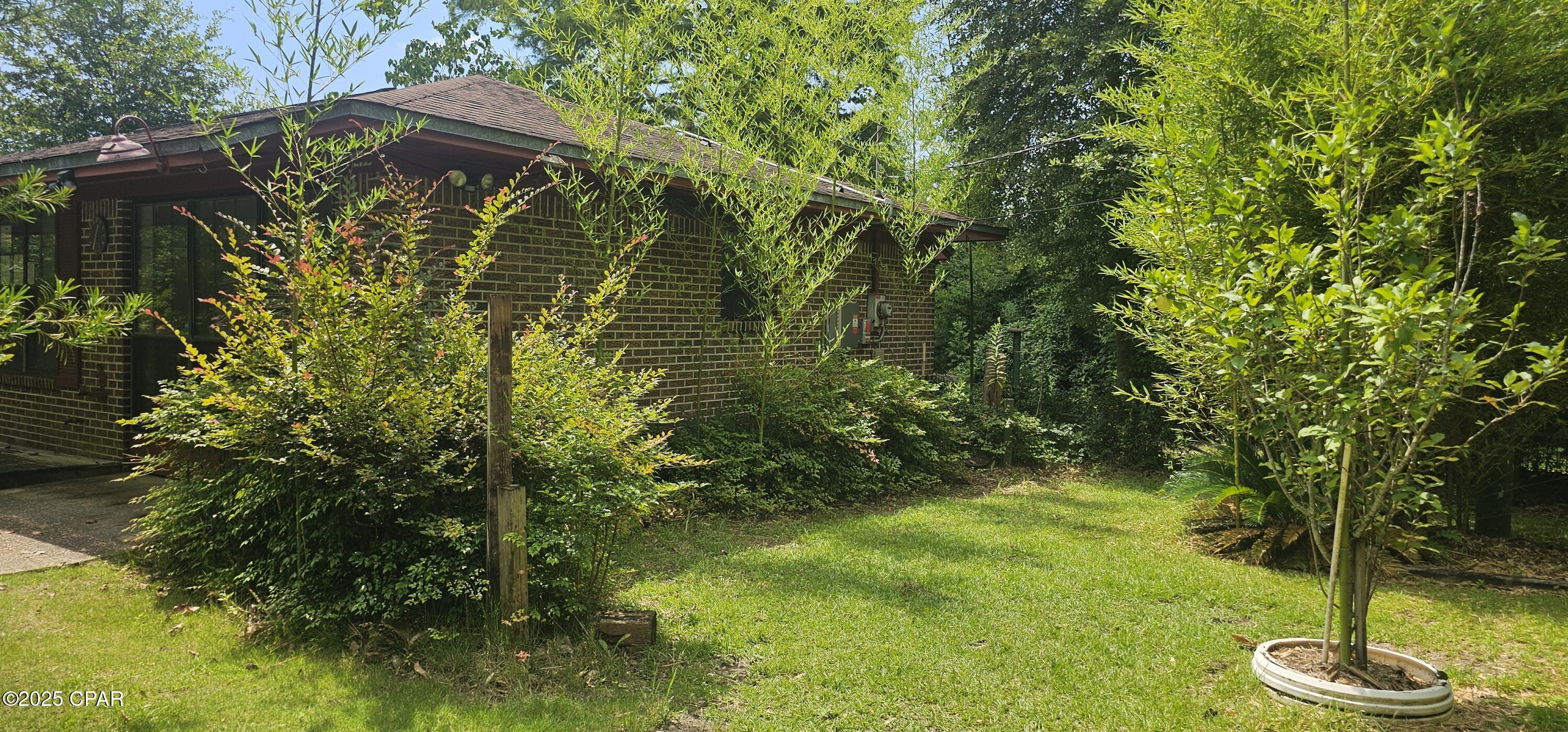 Image 2 For 2397 6th Avenue