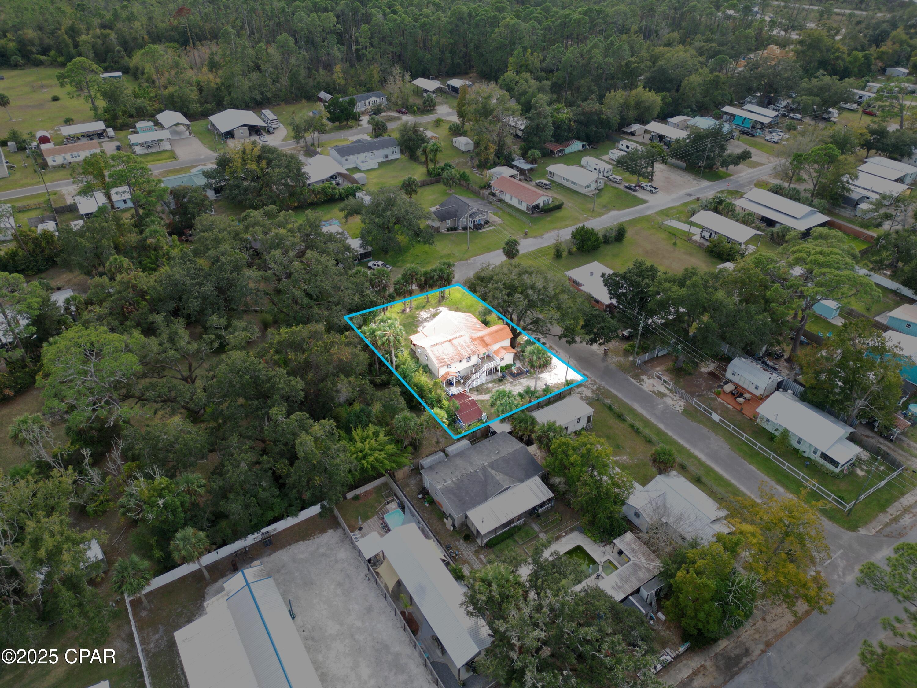 2558 Mckinnon Street, Port St Joe, Florida image 5