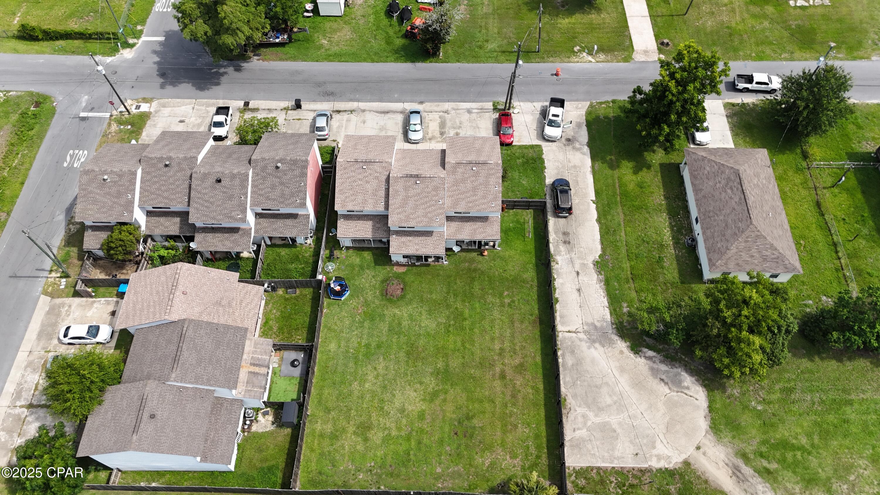Image 12 For 816 Detroit Avenue 816