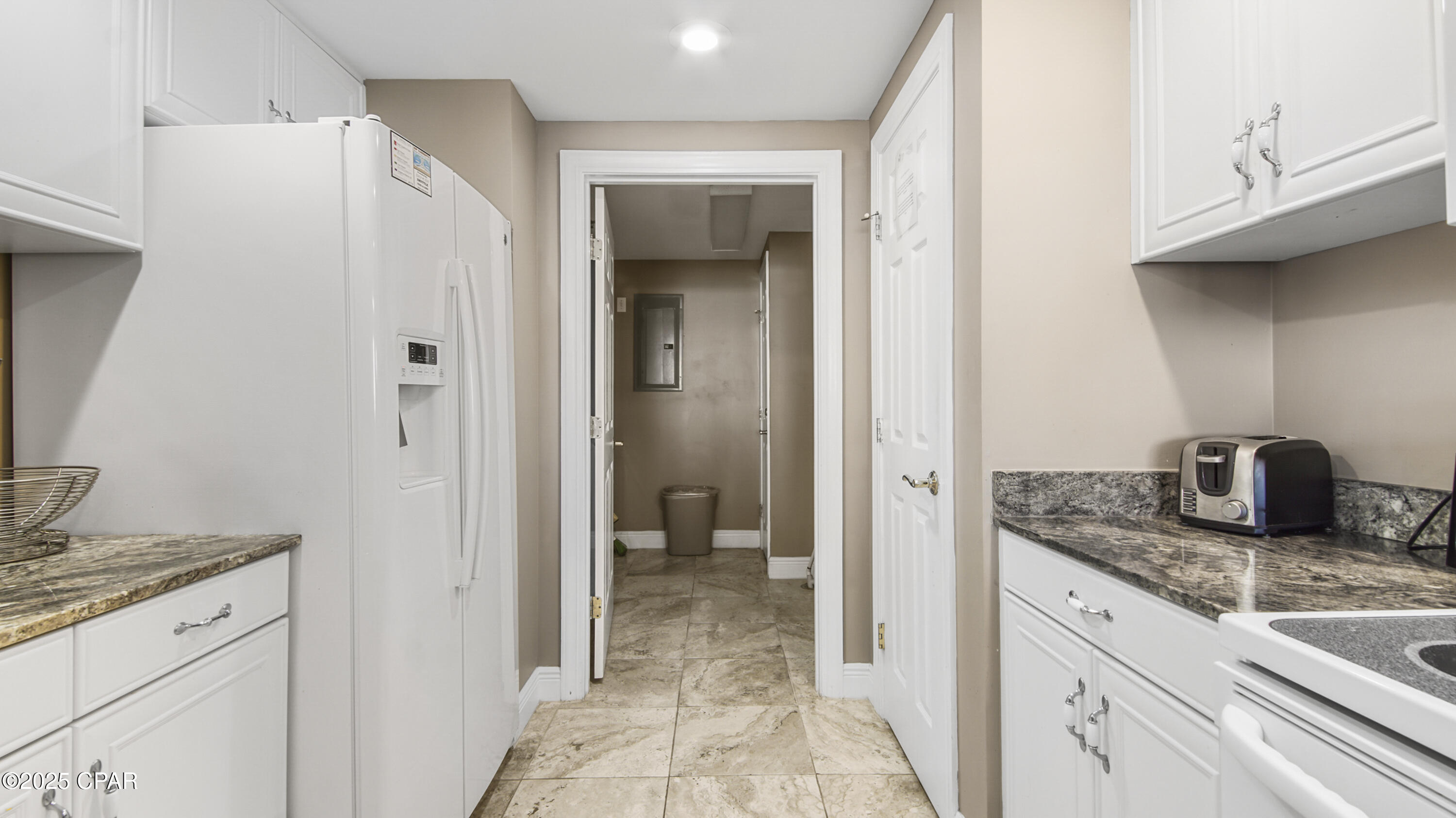 Image 35 For 6415 Thomas Drive 1205
