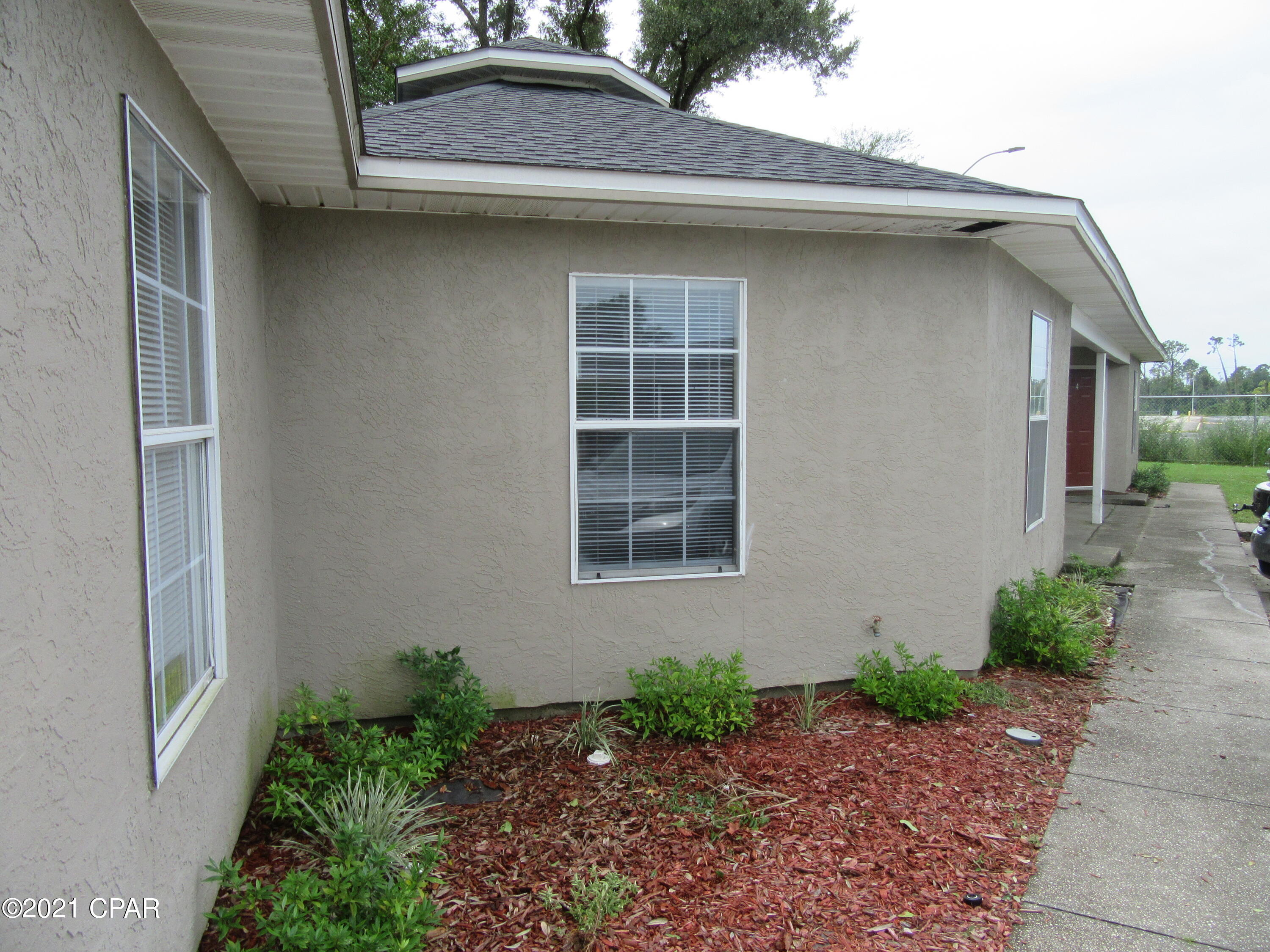 Image 2 For 1401 Gulf Avenue 3