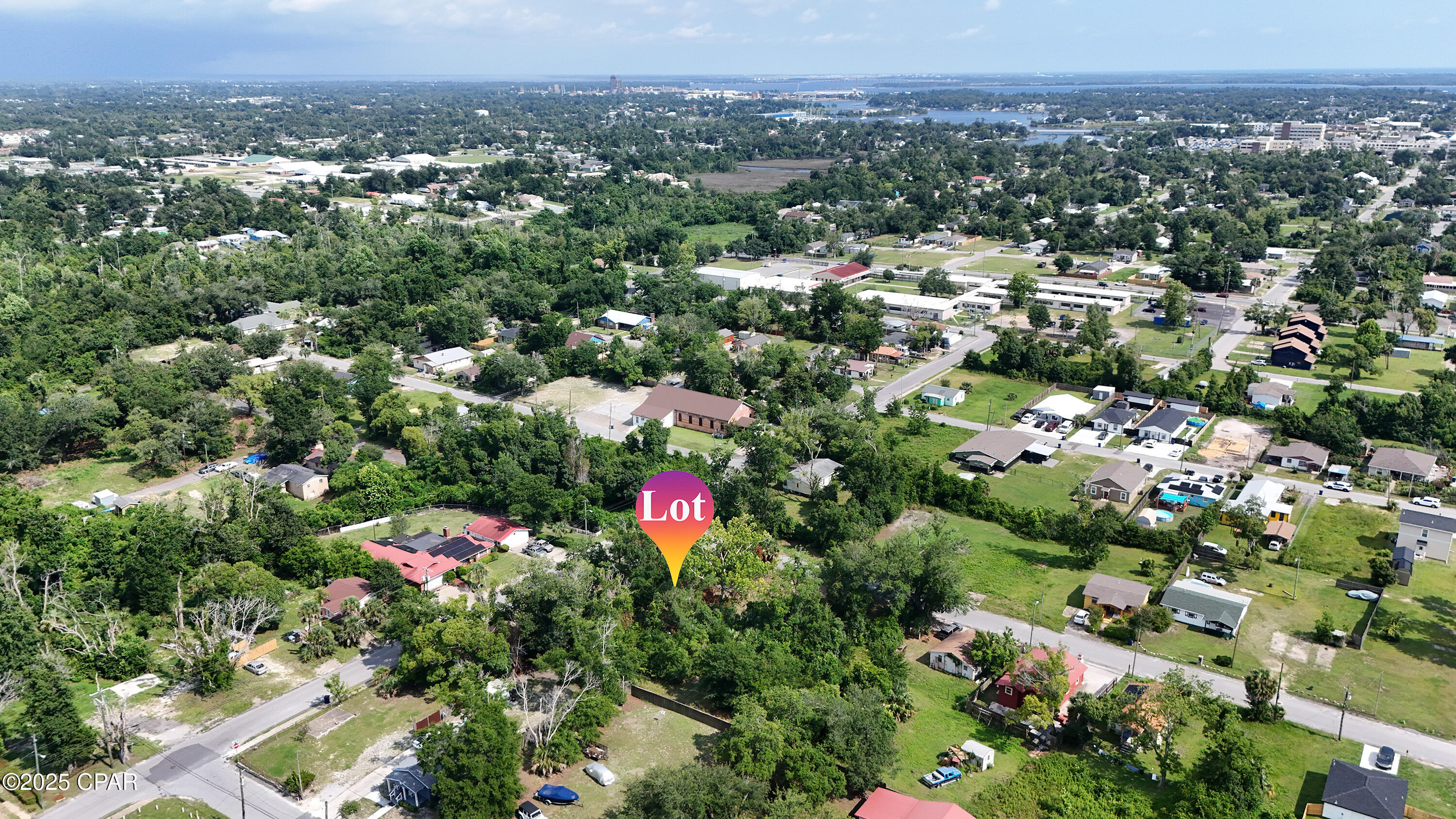 729 E 12th Court, Panama City, Florida image 2