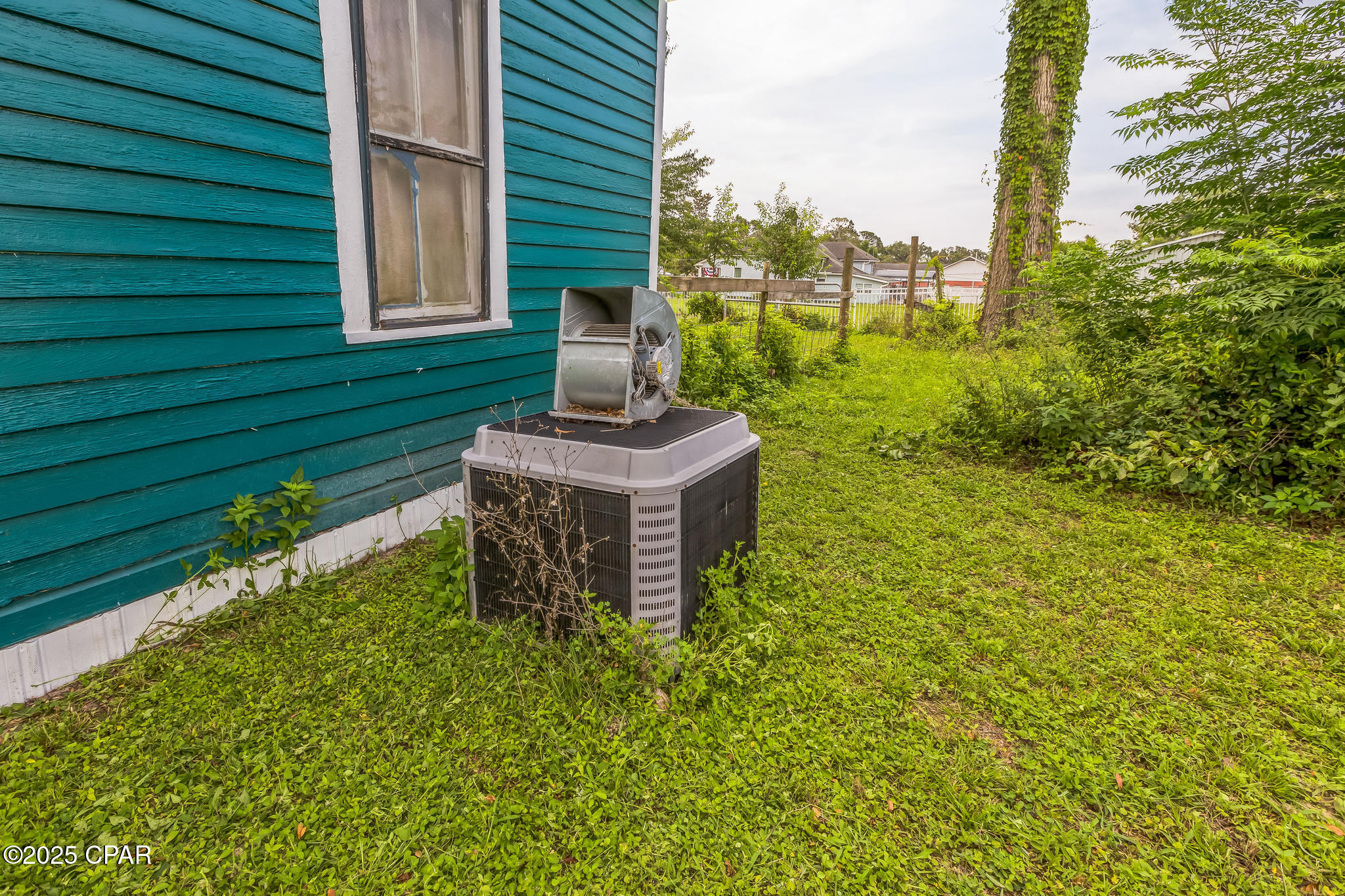 Image 4 For 406 Horry Avenue