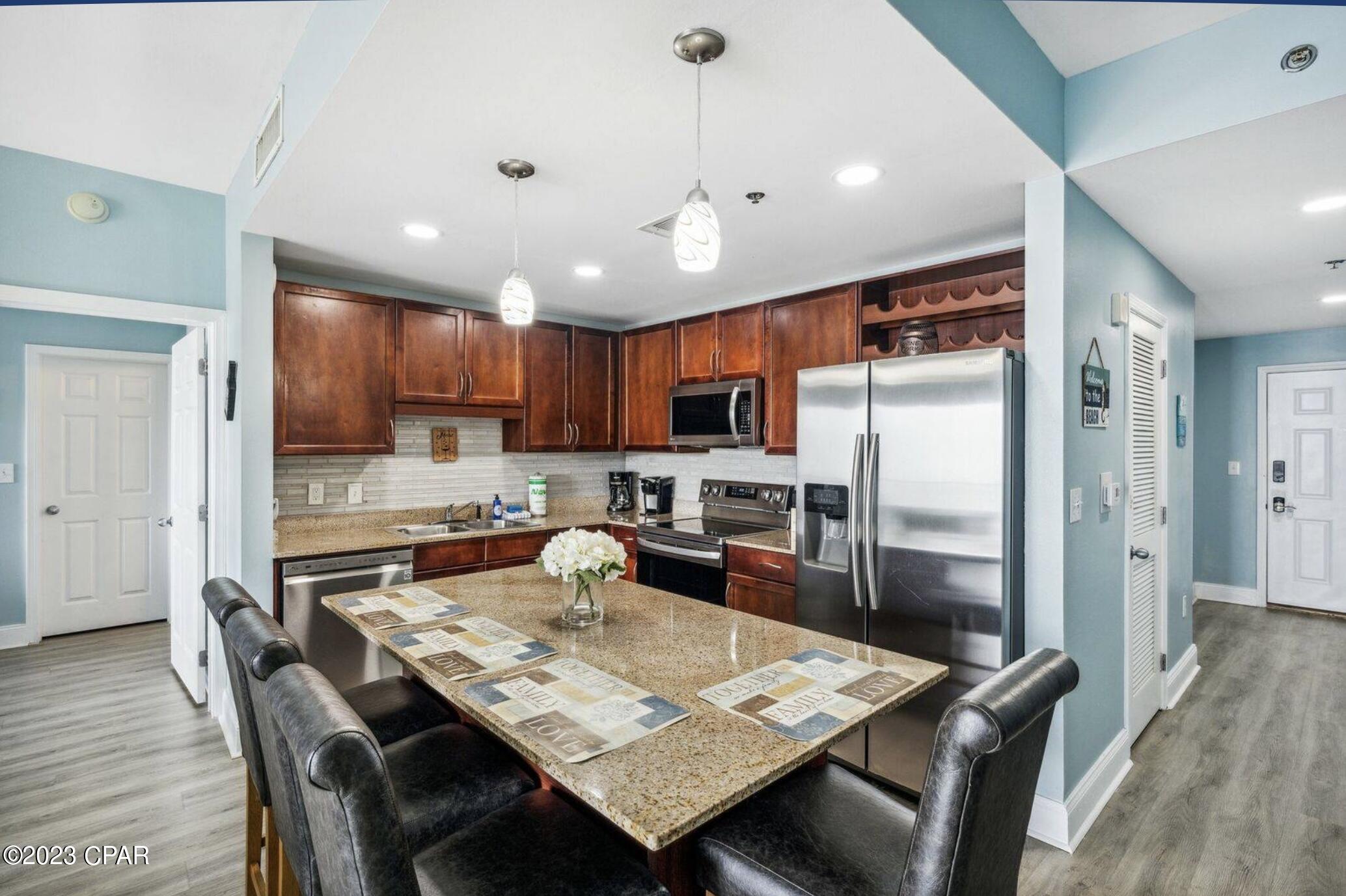 9860 S Thomas Drive #824, Panama City, Florida image 9