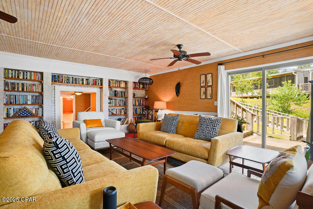 2684 Lakeview Circle, Alford, Florida image 21
