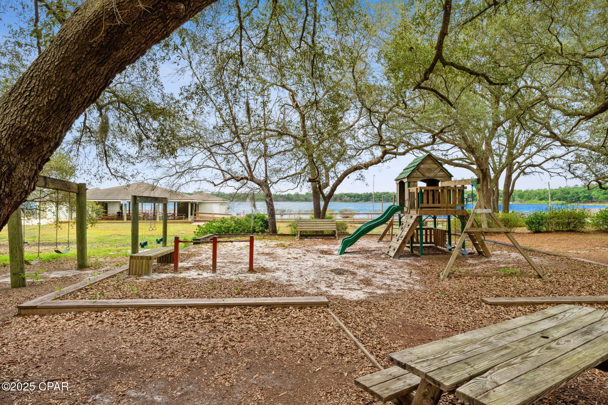 000 Derby Drive, Chipley, Florida image 2