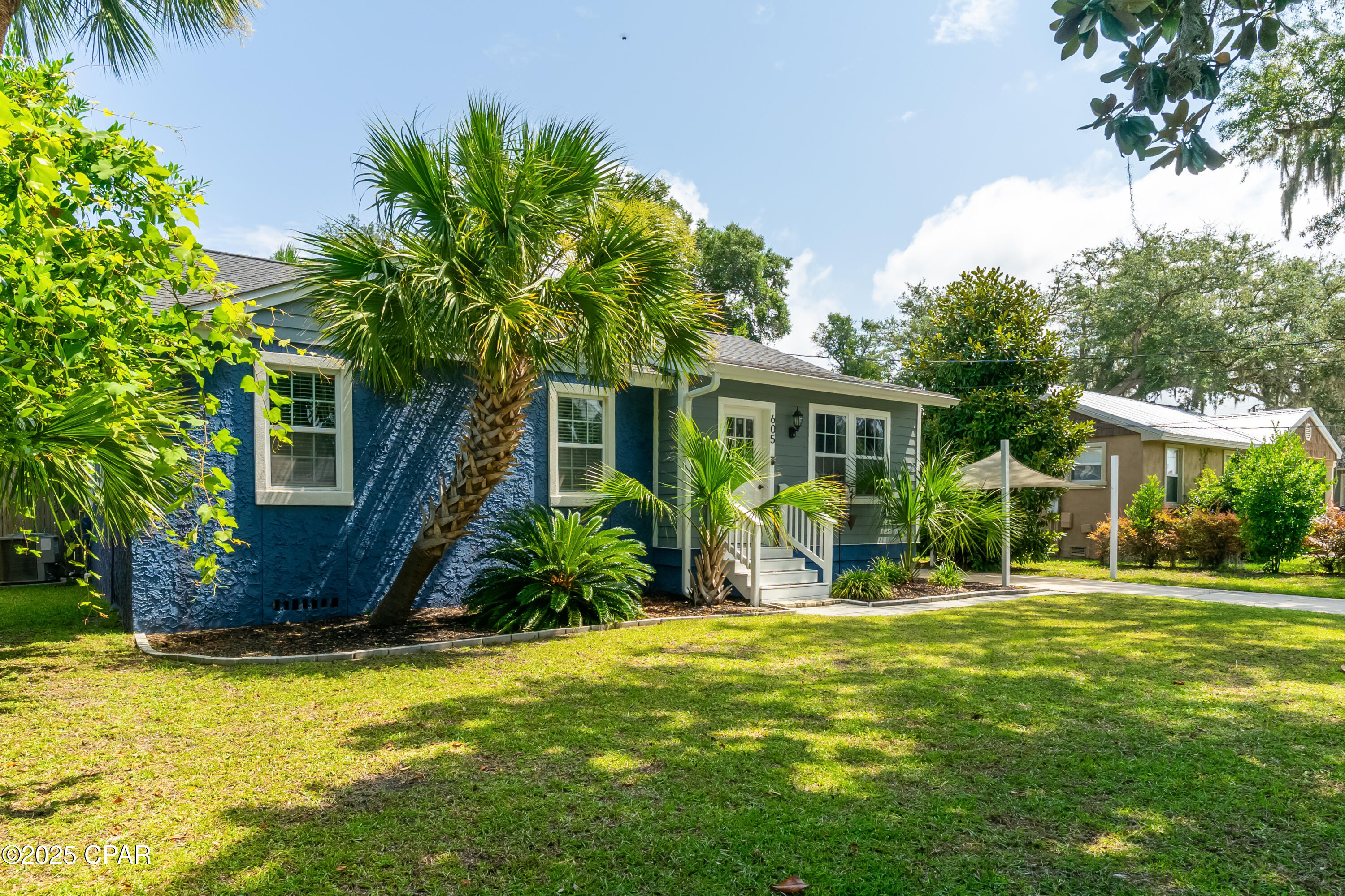 605 E 2nd Place, Panama City, Florida image 2