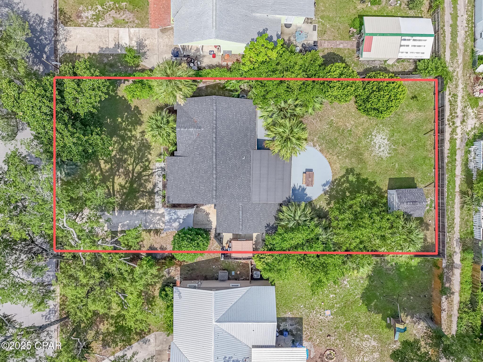 605 E 2nd Place, Panama City, Florida image 40