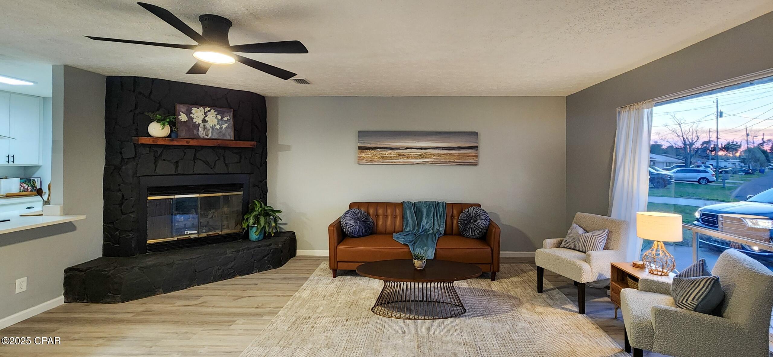 3919 Peters Drive, Panama City, Florida image 2