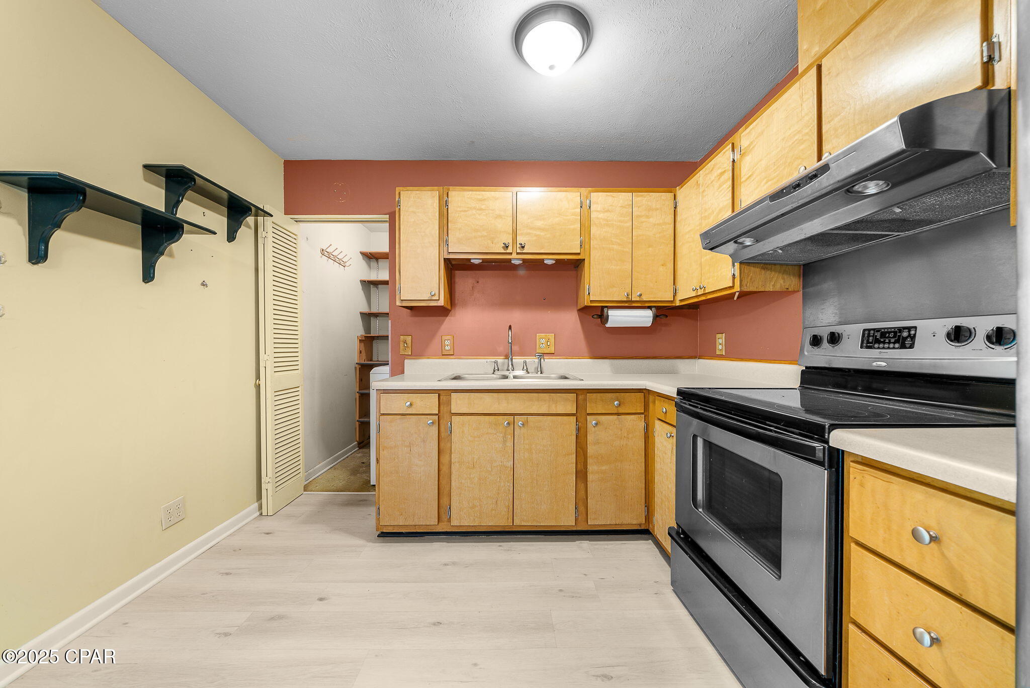 2208 Owens Circle, Panama City, Florida image 17