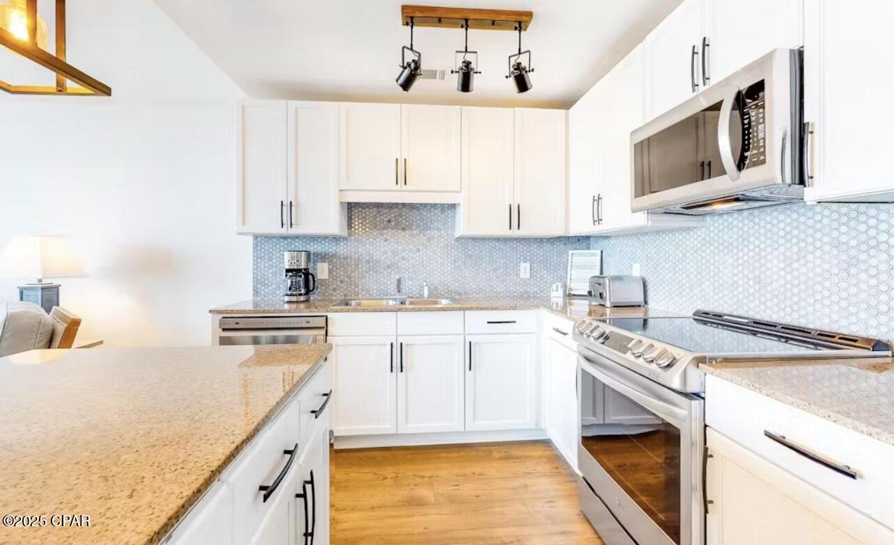 Image 7 For 9860 Thomas Drive 1213