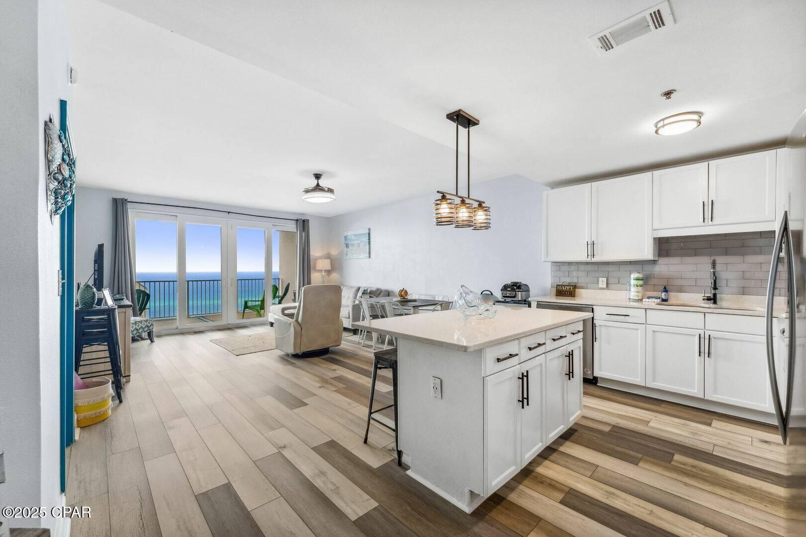 9860 S Thomas Drive #1221, Panama City Beach, Florida image 2