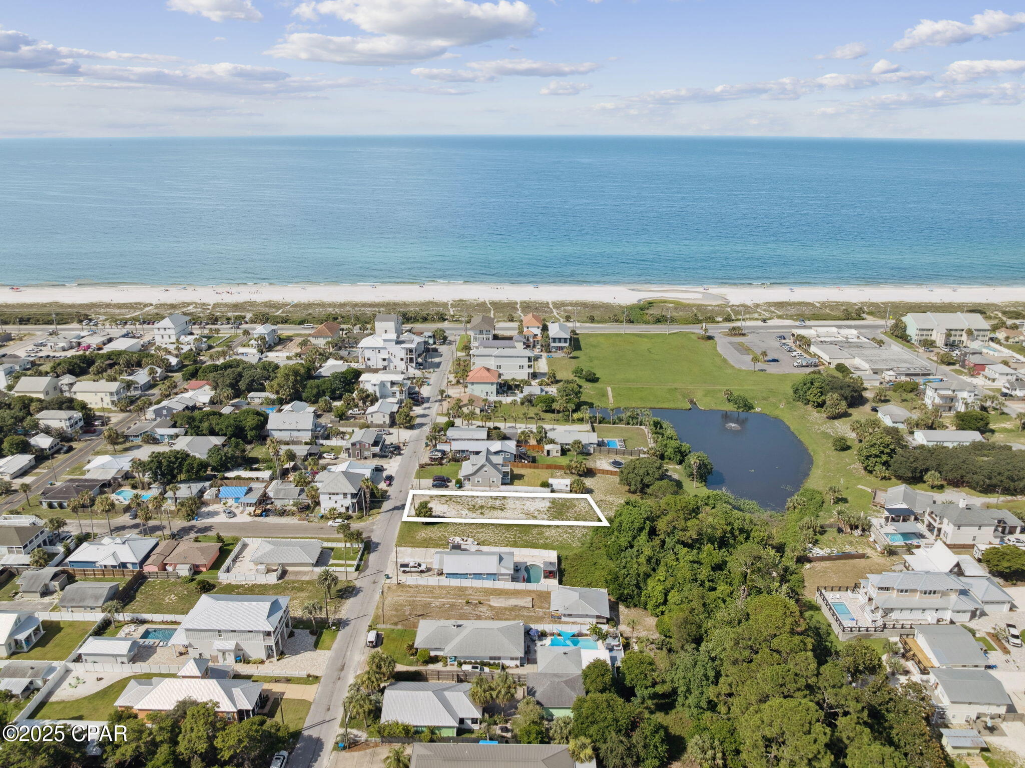 Image 2 For 127 Lakeshore Drive